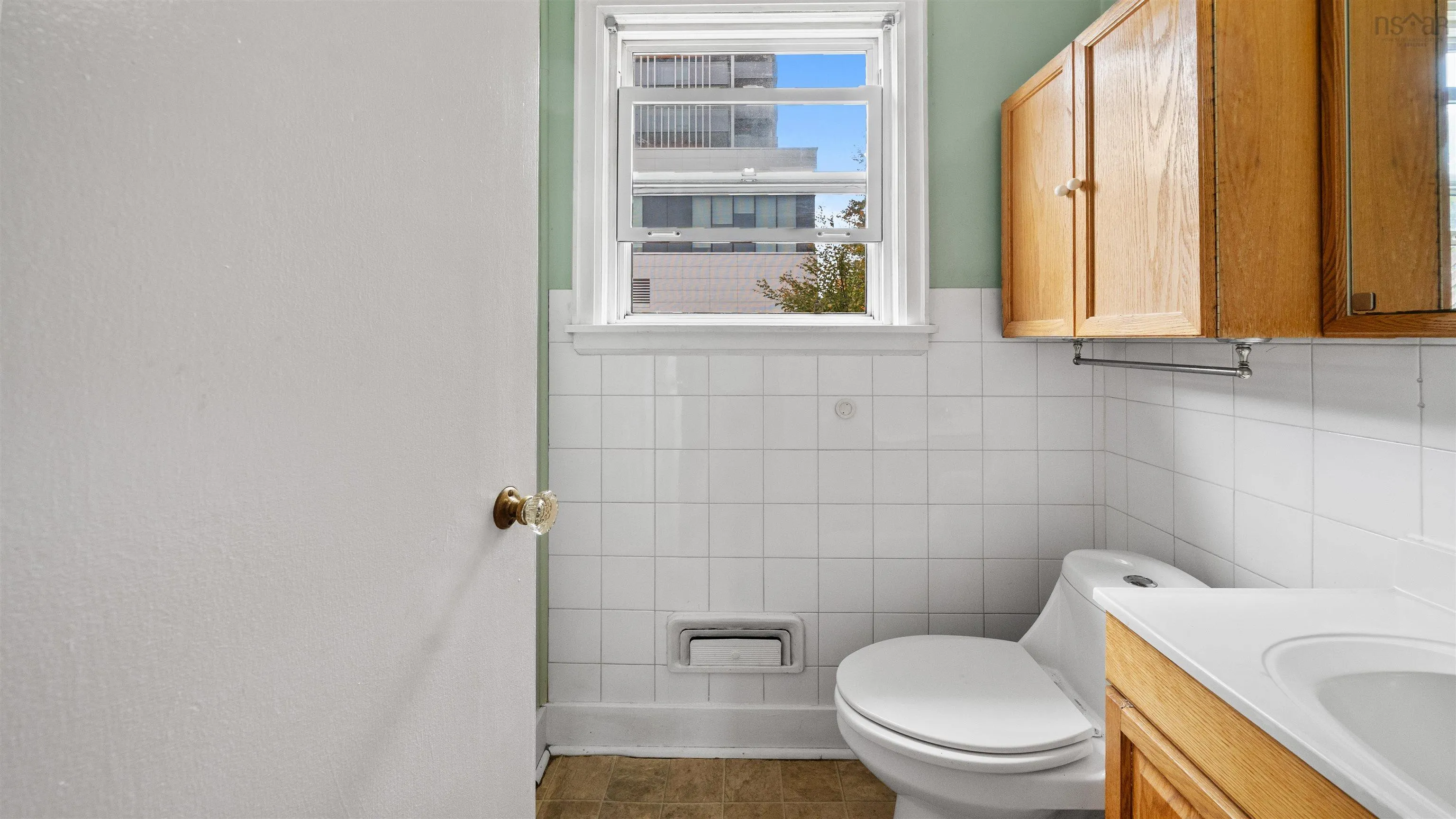 7038 Pearson Drive, Halifax, NS B3L 2K8, 3 Bedrooms Bedrooms, ,3 BathroomsBathrooms,Residential,For Sale,Pearson,202525567