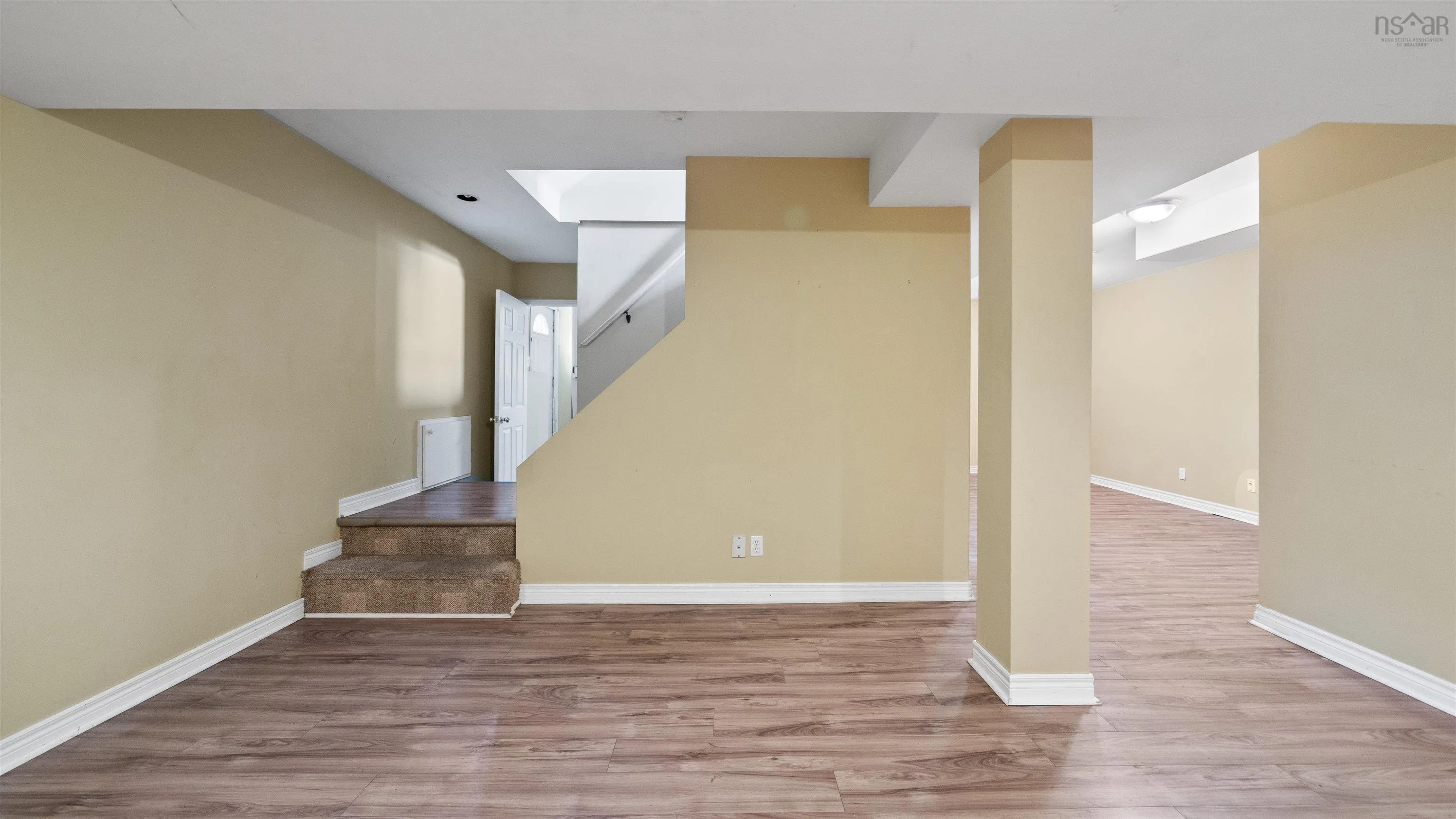 7038 Pearson Drive, Halifax, NS B3L 2K8, 3 Bedrooms Bedrooms, ,3 BathroomsBathrooms,Residential,For Sale,Pearson,202525567