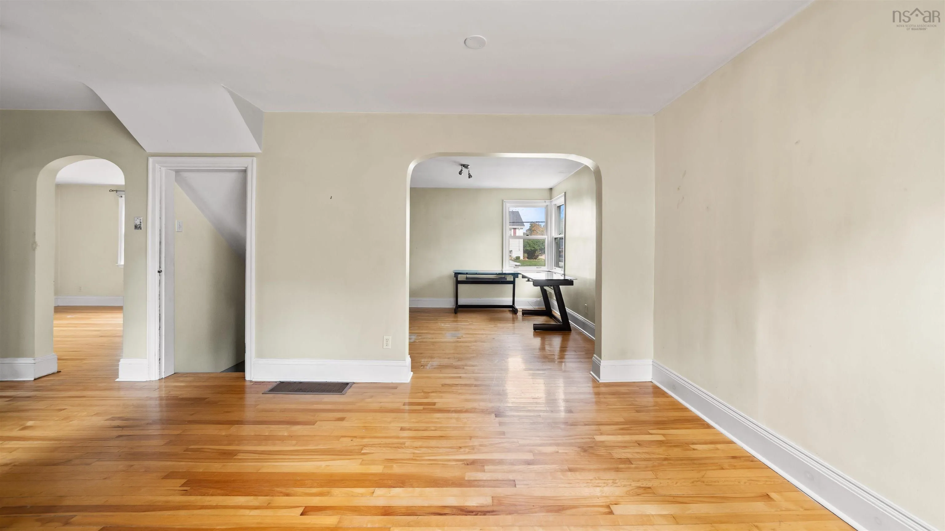7038 Pearson Drive, Halifax, NS B3L 2K8, 3 Bedrooms Bedrooms, ,3 BathroomsBathrooms,Residential,For Sale,Pearson,202525567