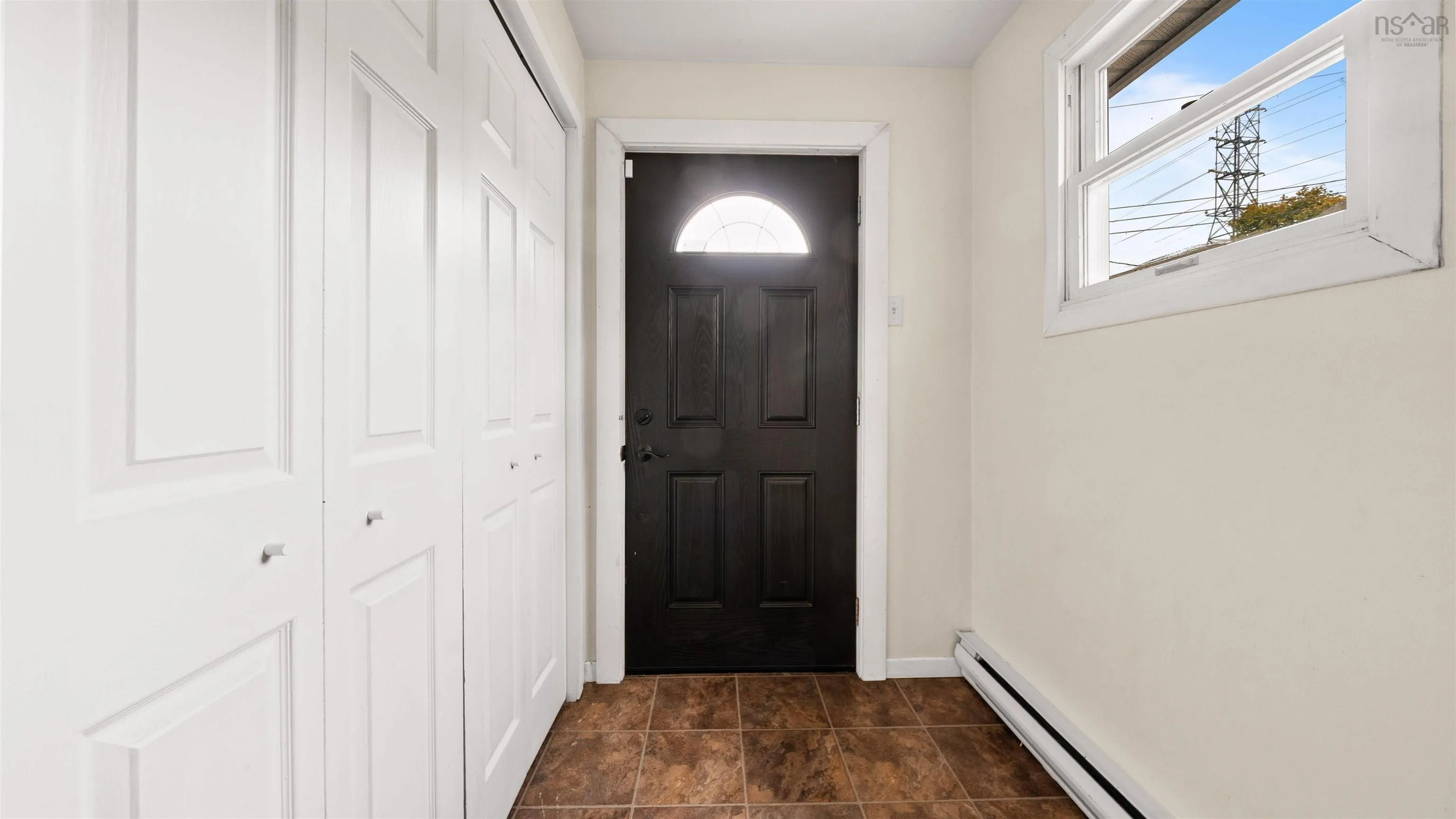 7038 Pearson Drive, Halifax, NS B3L 2K8, 3 Bedrooms Bedrooms, ,3 BathroomsBathrooms,Residential,For Sale,Pearson,202525567