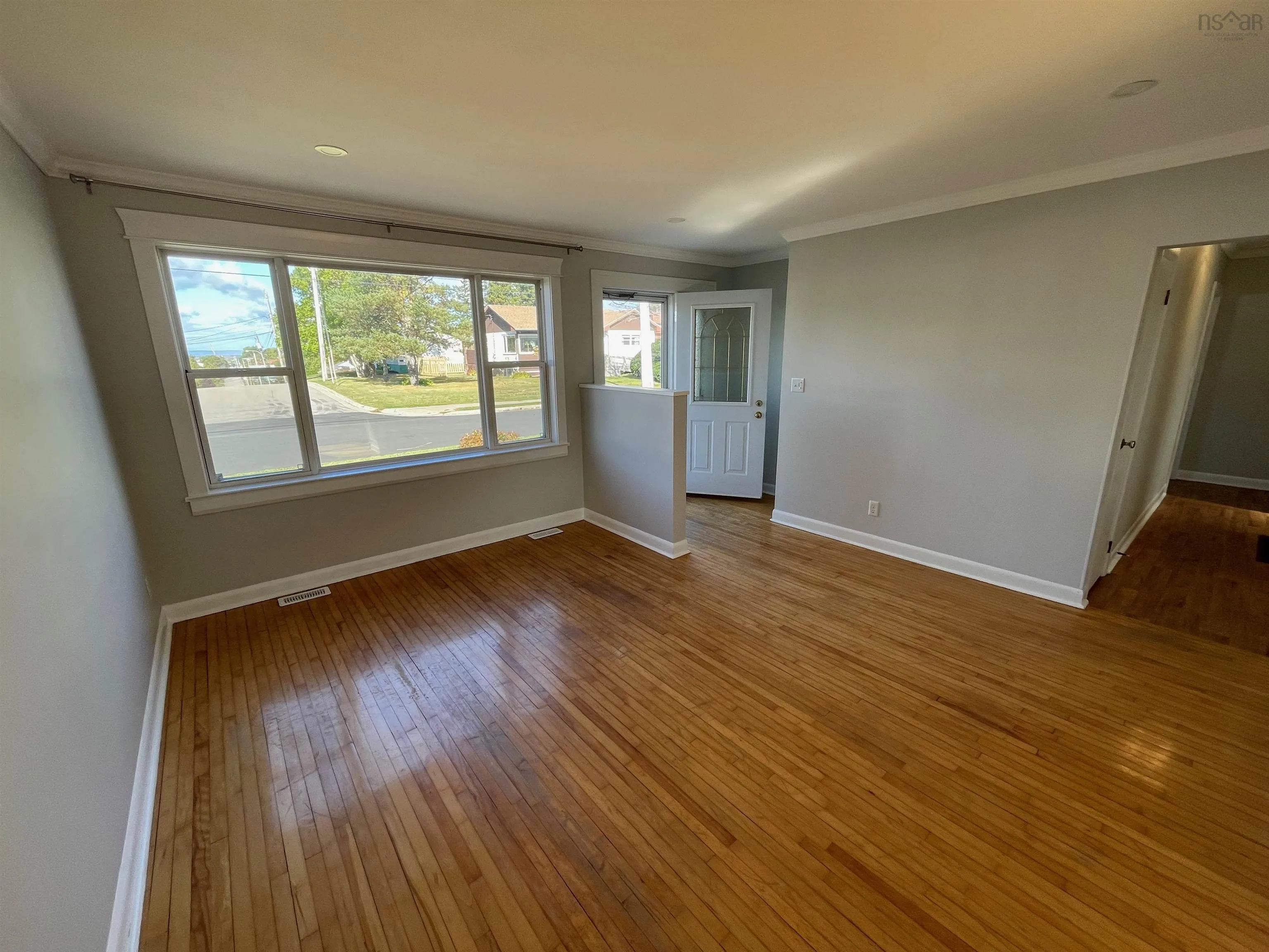 424 Birch Hill Drive, Sydney, NS B1P 3V9, 2 Bedrooms Bedrooms, ,1 BathroomBathrooms,Residential,For Sale,Birch Hill Drive,202525661