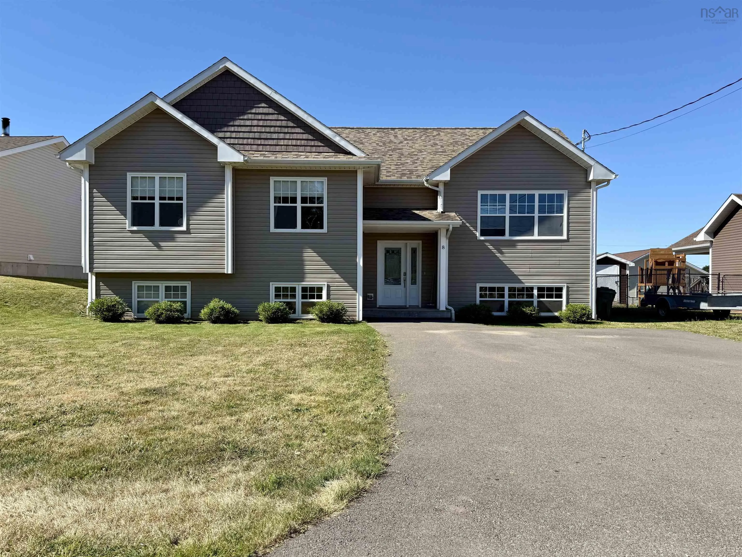 8 Mosher Street, Amherst, NS B4H 4S2, 4 Bedrooms Bedrooms, ,3 BathroomsBathrooms,Residential,For Sale,Mosher,202521087