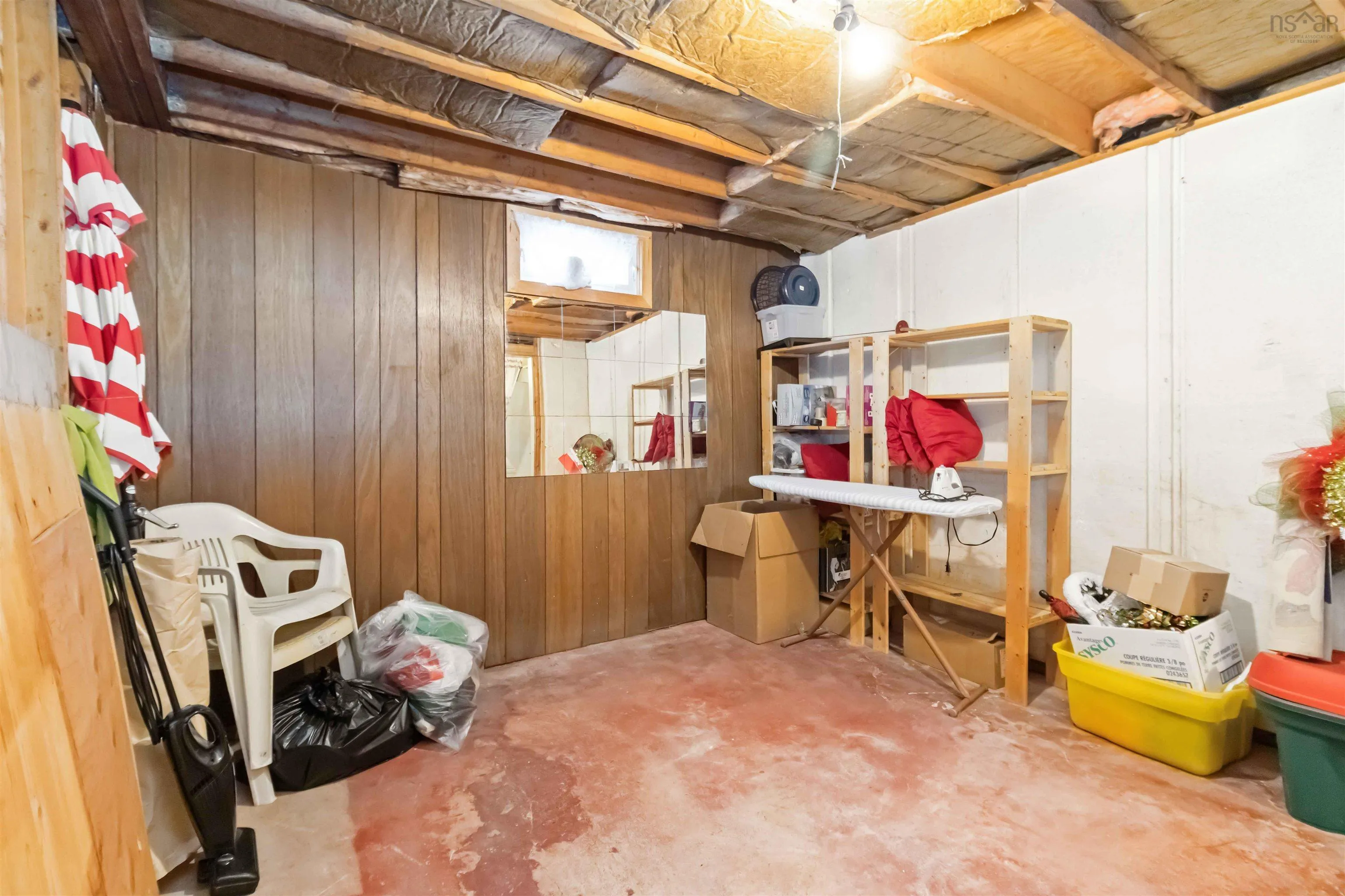 14 Bennett Avenue, Bridgewater, NS B4V 3A9, 3 Bedrooms Bedrooms, ,1 BathroomBathrooms,Residential,For Sale,Bennett,202523245