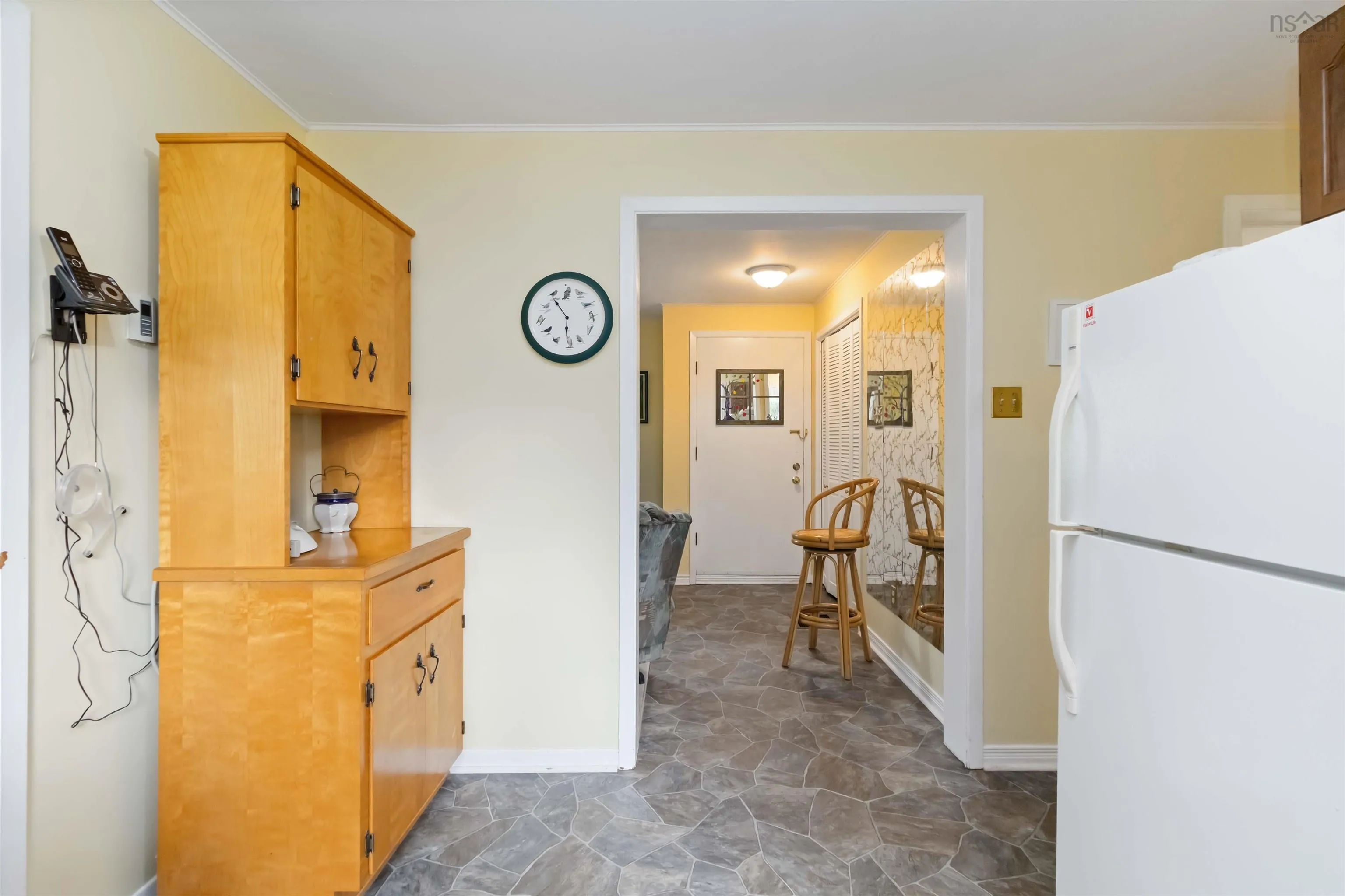 14 Bennett Avenue, Bridgewater, NS B4V 3A9, 3 Bedrooms Bedrooms, ,1 BathroomBathrooms,Residential,For Sale,Bennett,202523245