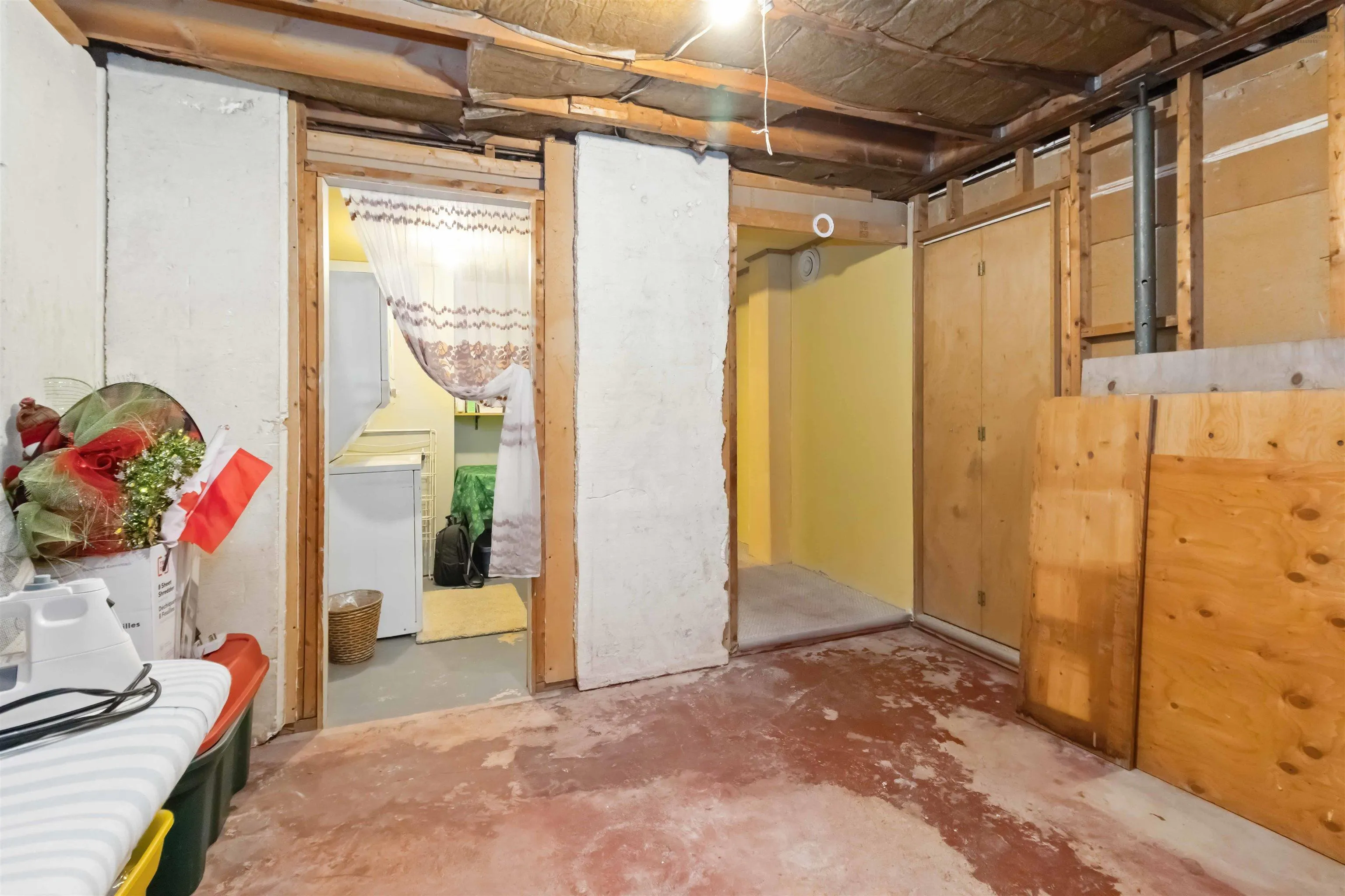14 Bennett Avenue, Bridgewater, NS B4V 3A9, 3 Bedrooms Bedrooms, ,1 BathroomBathrooms,Residential,For Sale,Bennett,202523245
