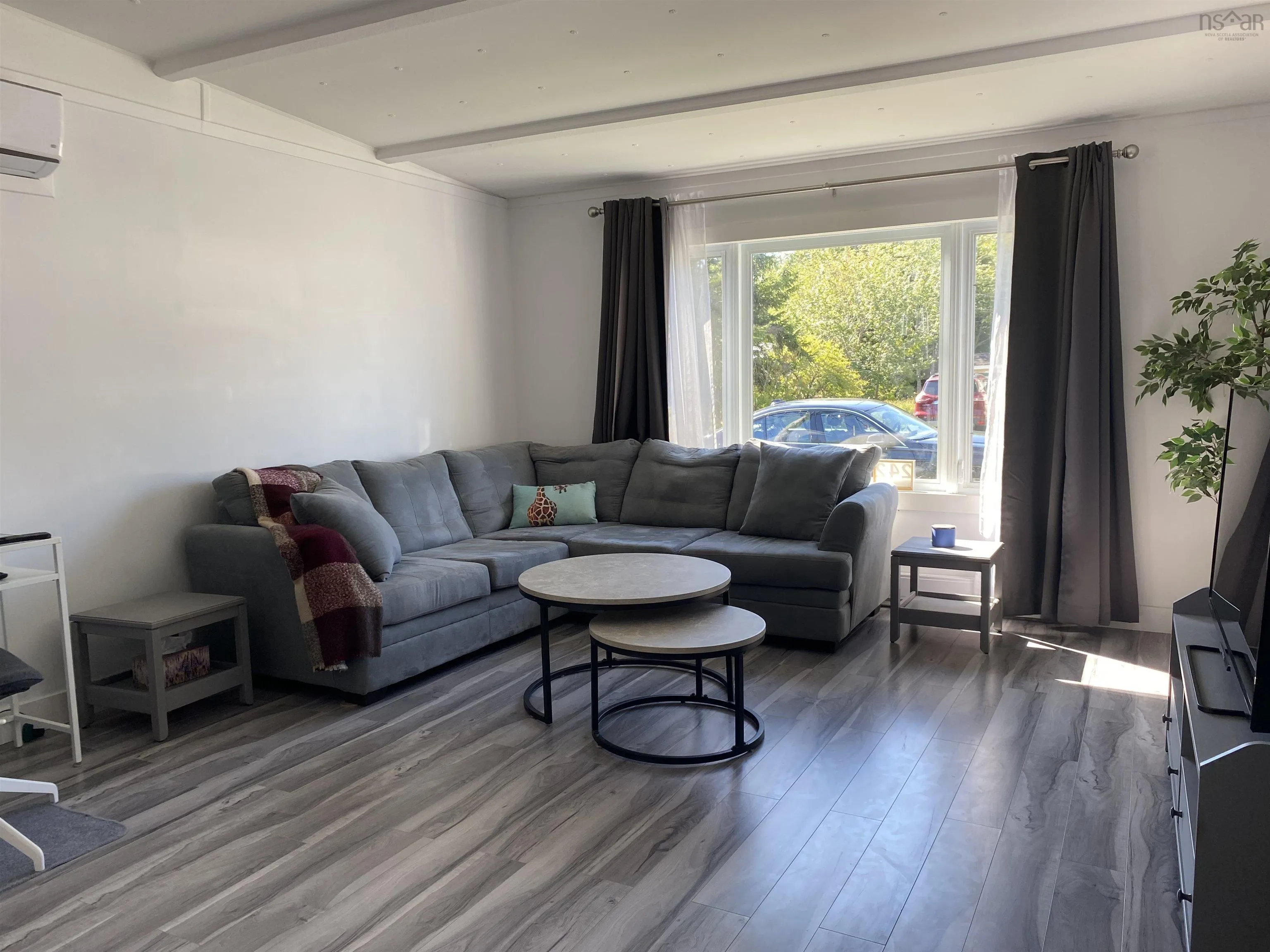 242 Circle Drive, Lake Echo, NS B3E 1C2, 3 Bedrooms Bedrooms, ,1 BathroomBathrooms,Residential,For Sale,Circle,202521858