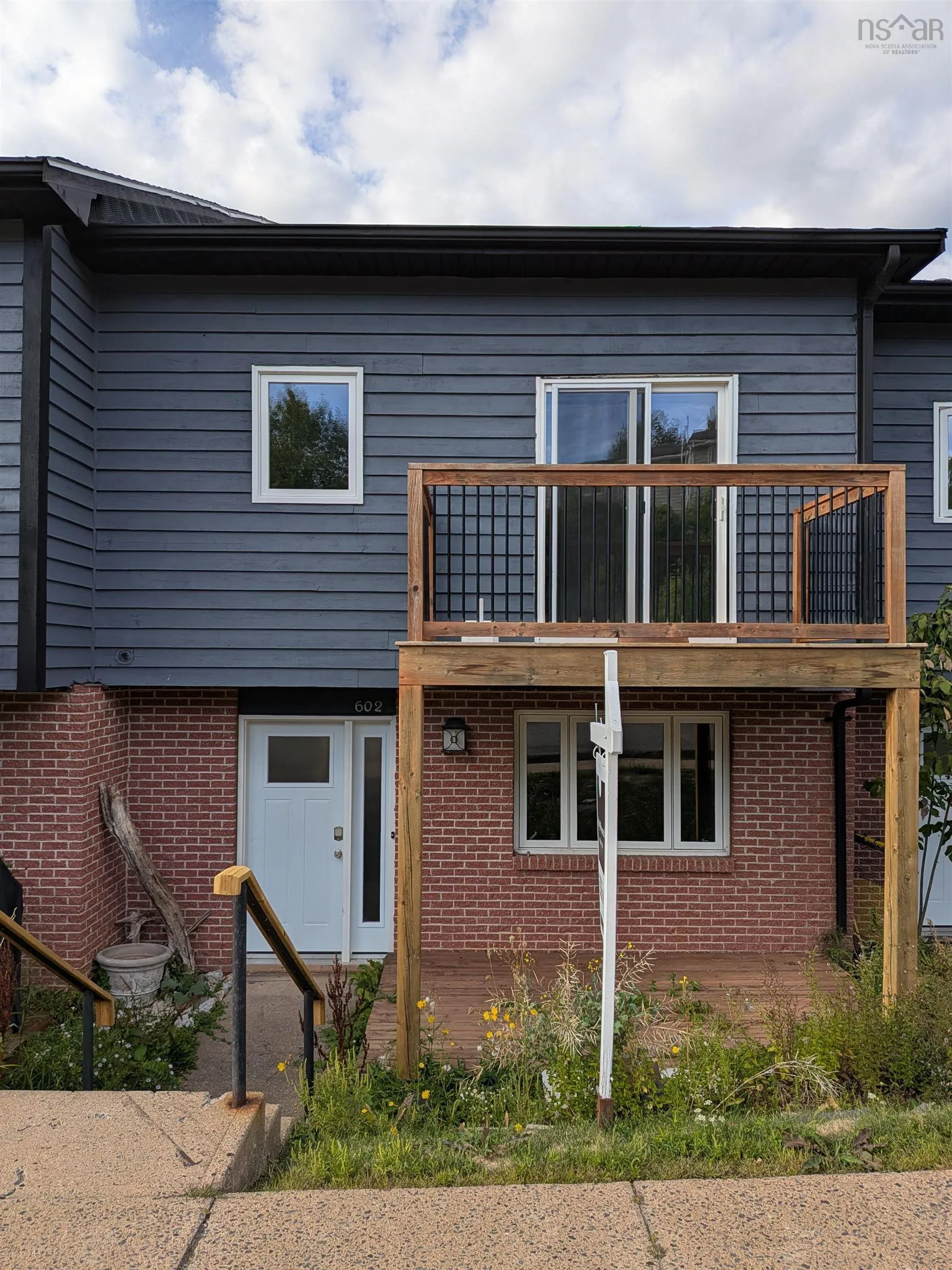 602-6 Blomidon Terrace, Wolfville, NS B4P 2G9, 3 Bedrooms Bedrooms, ,2 BathroomsBathrooms,Residential,For Sale,Blomidon,202523291