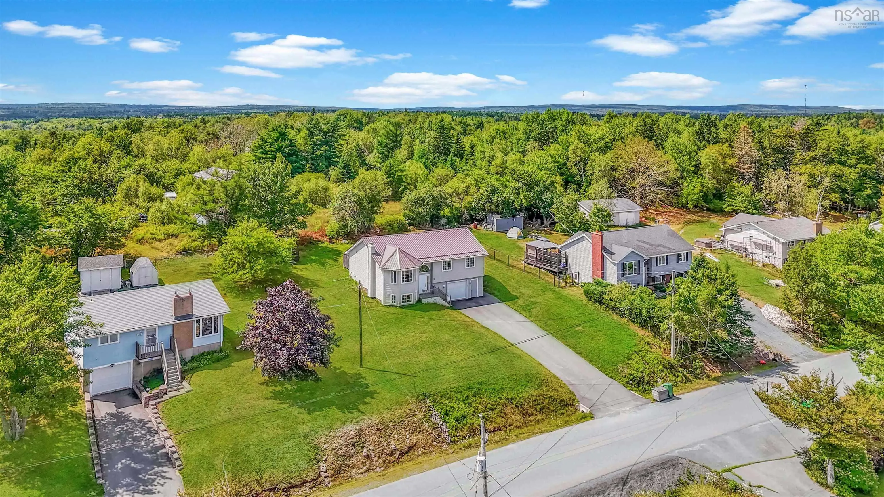 13 First Avenue, Upper Sackville, NS B4E 3B5, 3 Bedrooms Bedrooms, ,2 BathroomsBathrooms,Residential,For Sale,First,202521509
