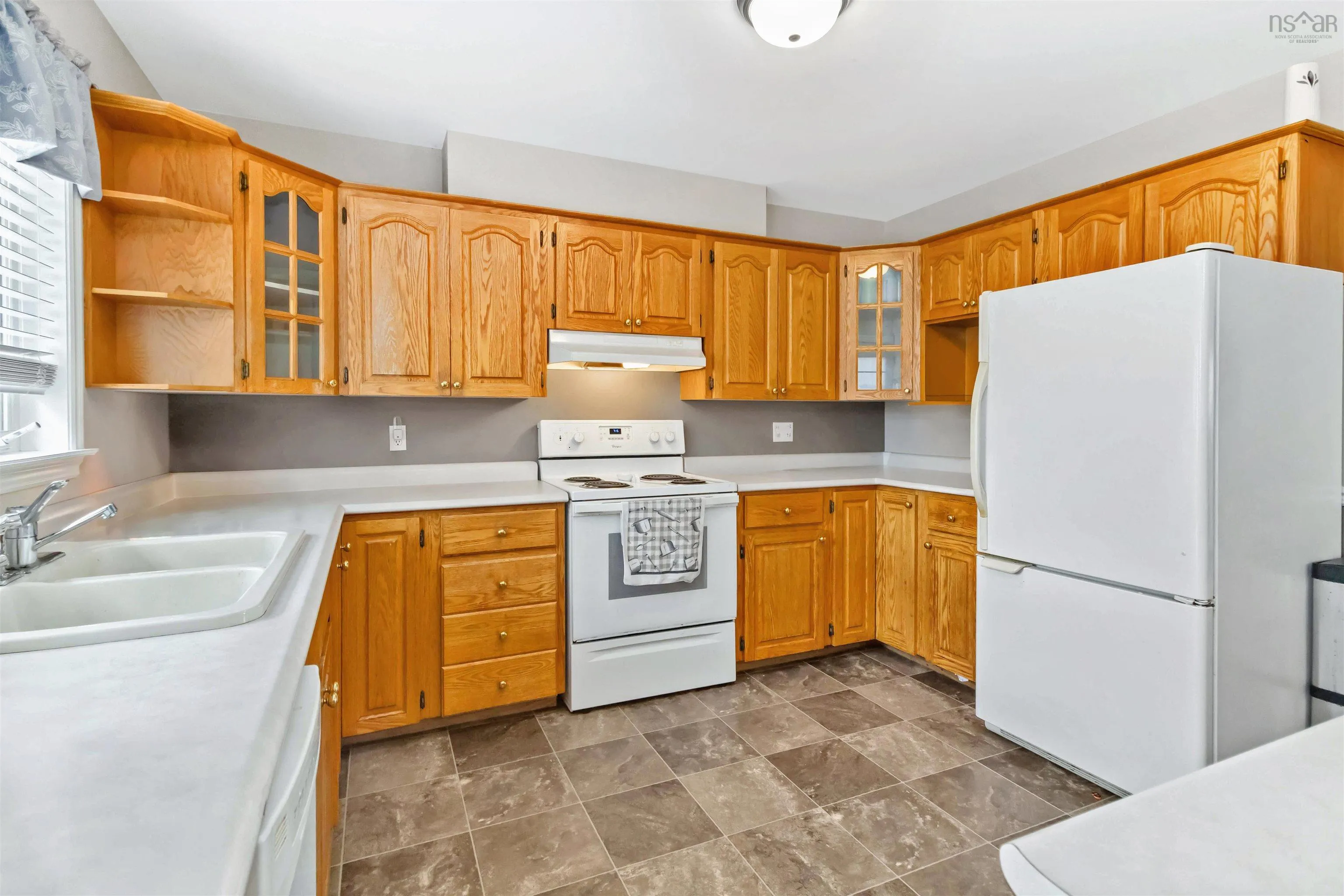 13 First Avenue, Upper Sackville, NS B4E 3B5, 3 Bedrooms Bedrooms, ,2 BathroomsBathrooms,Residential,For Sale,First,202521509