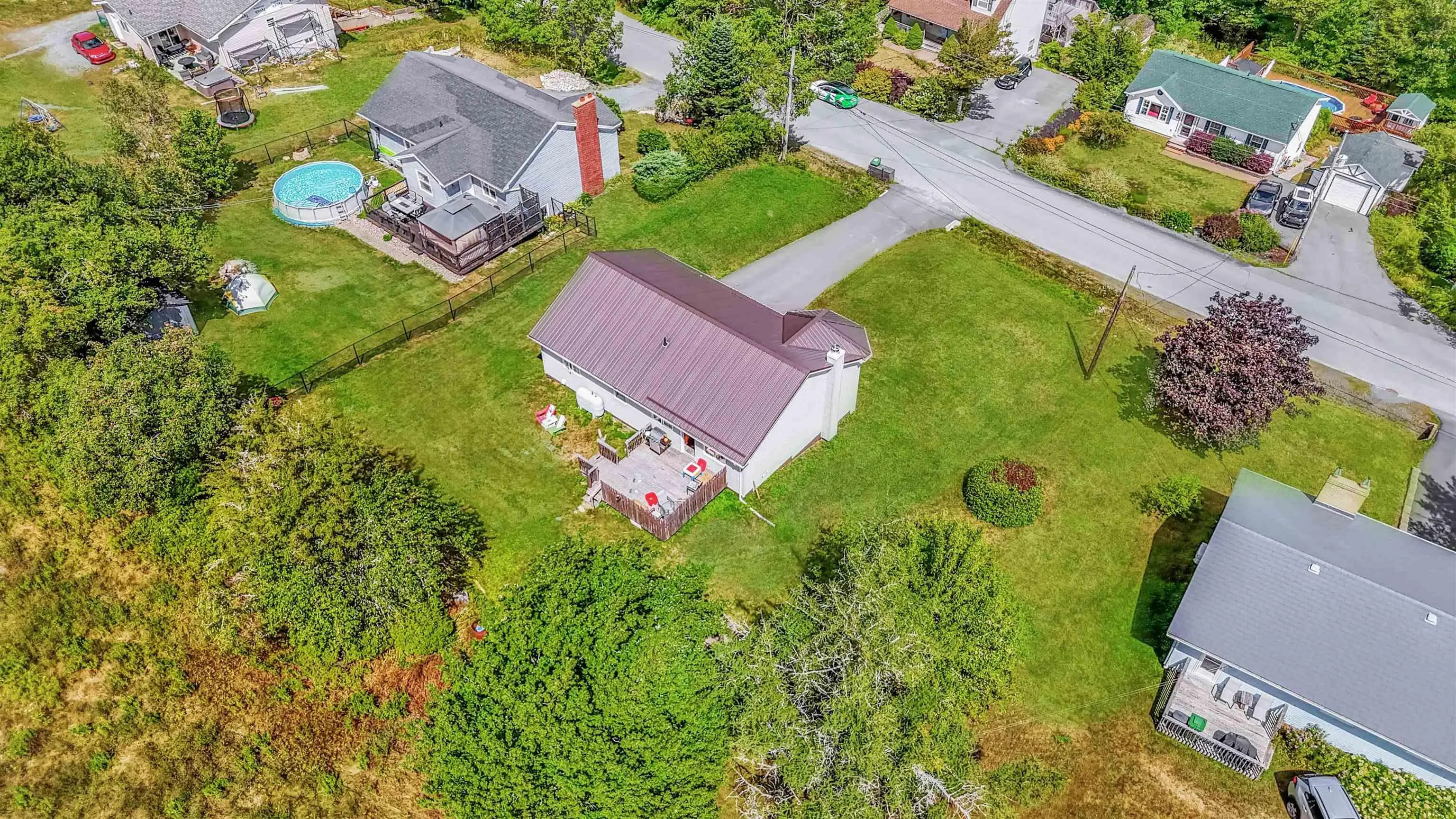 13 First Avenue, Upper Sackville, NS B4E 3B5, 3 Bedrooms Bedrooms, ,2 BathroomsBathrooms,Residential,For Sale,First,202521509