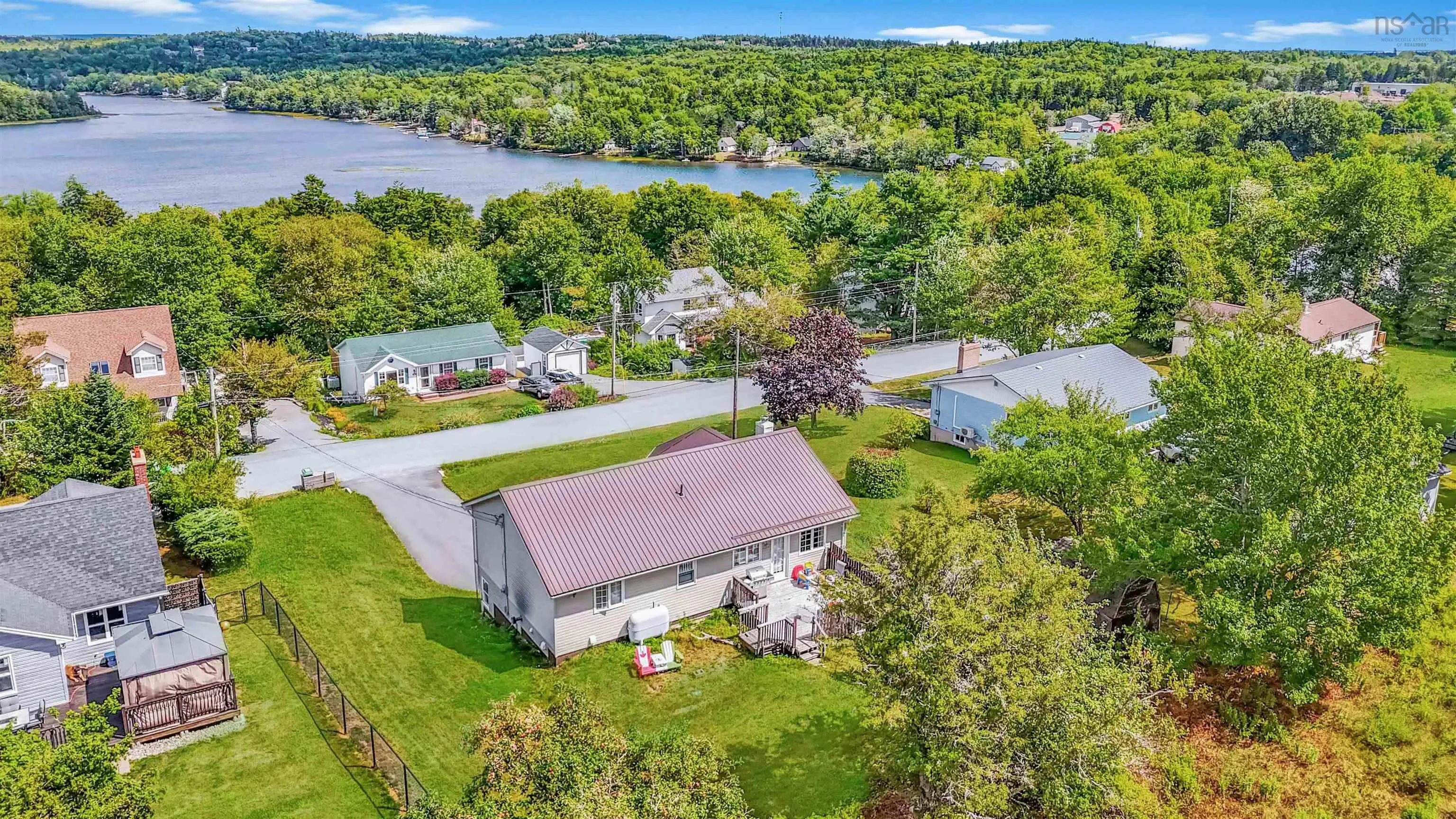 13 First Avenue, Upper Sackville, NS B4E 3B5, 3 Bedrooms Bedrooms, ,2 BathroomsBathrooms,Residential,For Sale,First,202521509