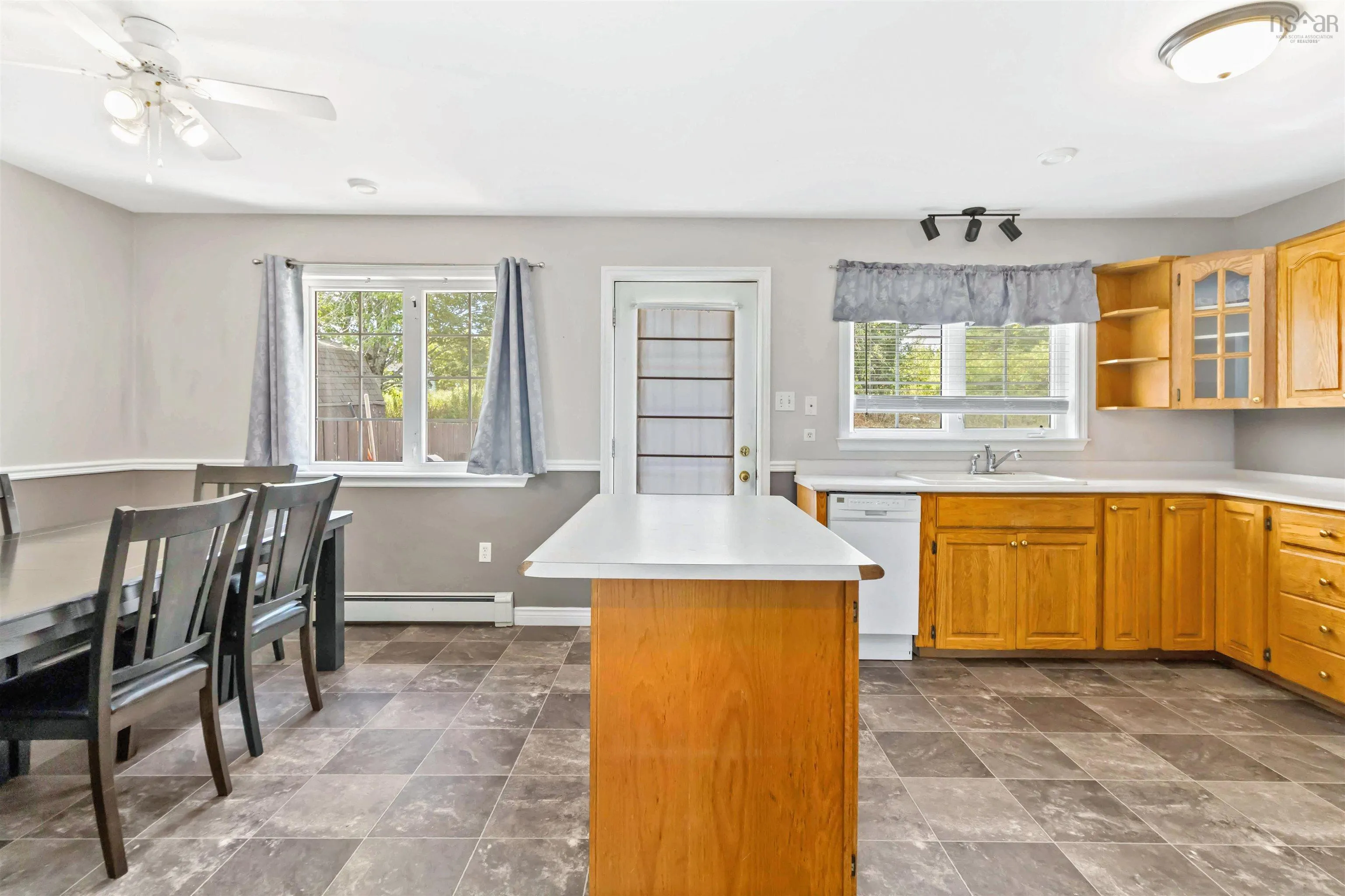 13 First Avenue, Upper Sackville, NS B4E 3B5, 3 Bedrooms Bedrooms, ,2 BathroomsBathrooms,Residential,For Sale,First,202521509