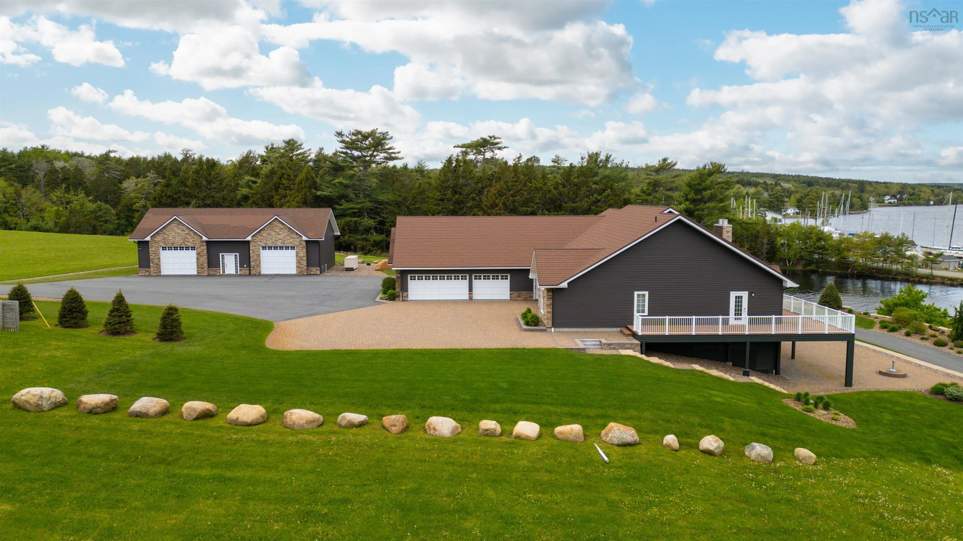 2539 Highway 331, West Lahave Ns B0r 1g0, 4 Bedrooms Bedrooms, ,5 BathroomsBathrooms,Residential,For Sale,Highway 331,202420916