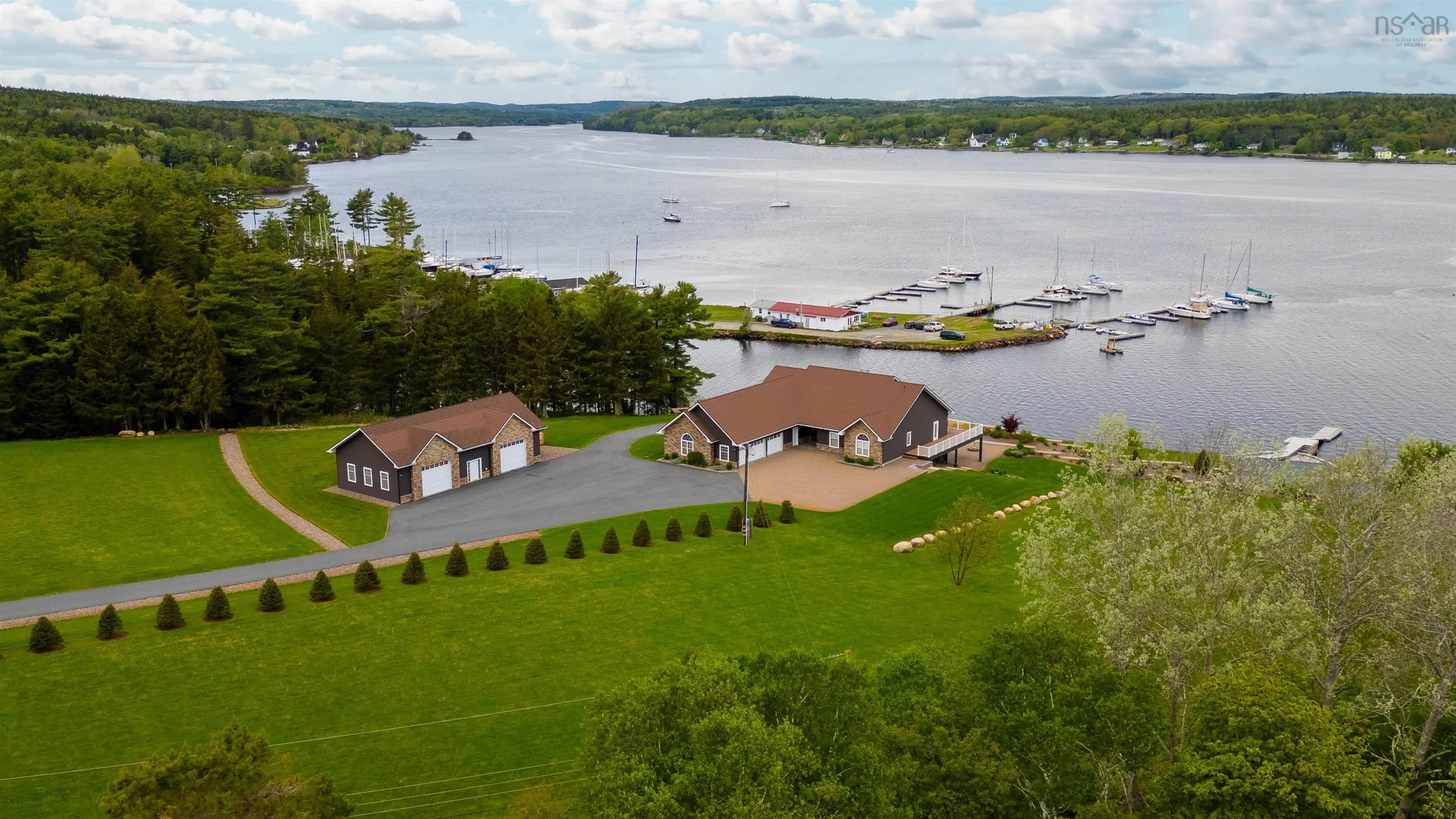 2539 Highway 331, West Lahave Ns B0r 1g0, 4 Bedrooms Bedrooms, ,5 BathroomsBathrooms,Residential,For Sale,Highway 331,202420916
