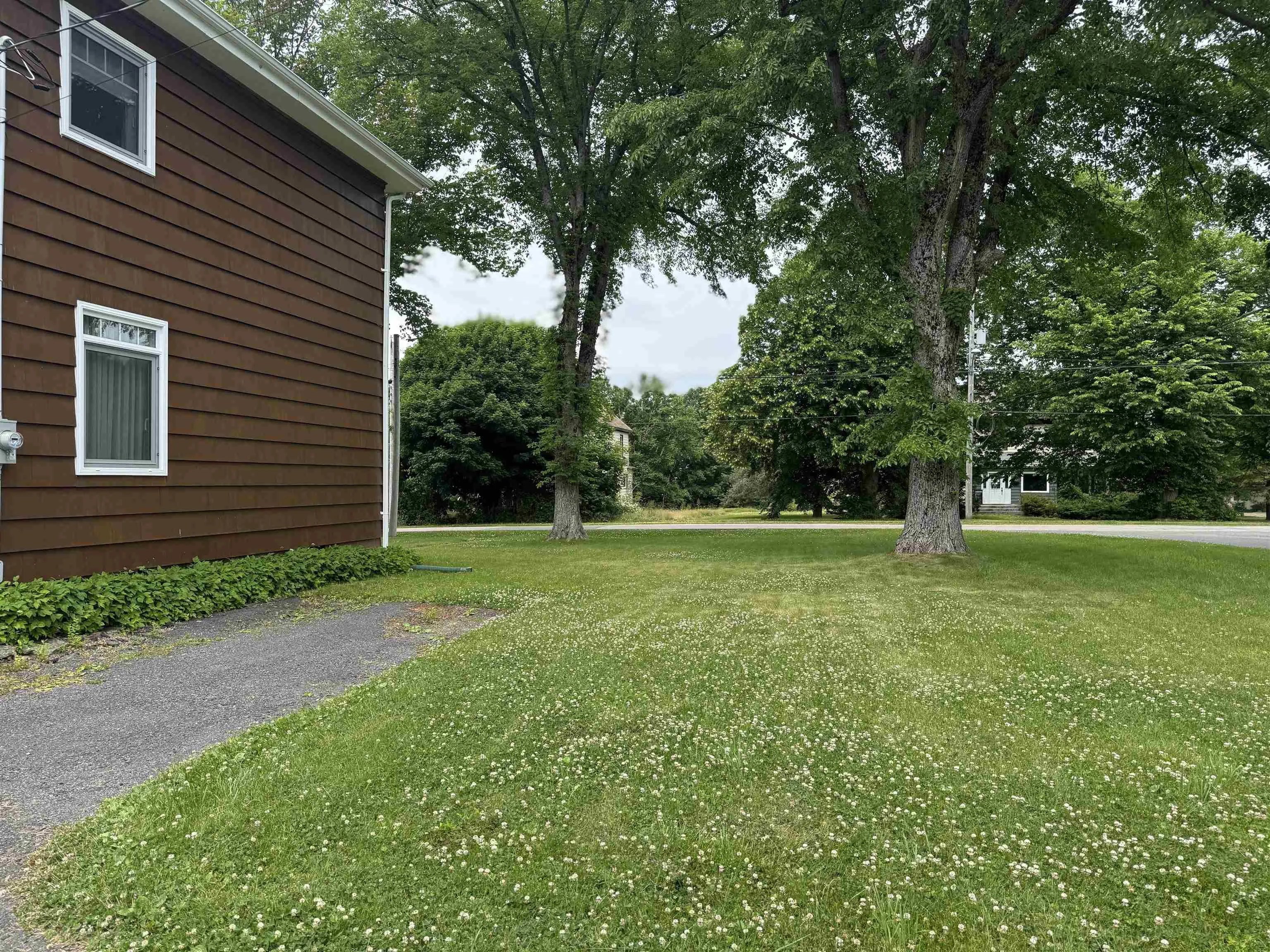 37 Beech Street, Sydney Mines, NS B1V 1J2, 4 Bedrooms Bedrooms, ,2 BathroomsBathrooms,Residential,For Sale,Beech,202517461