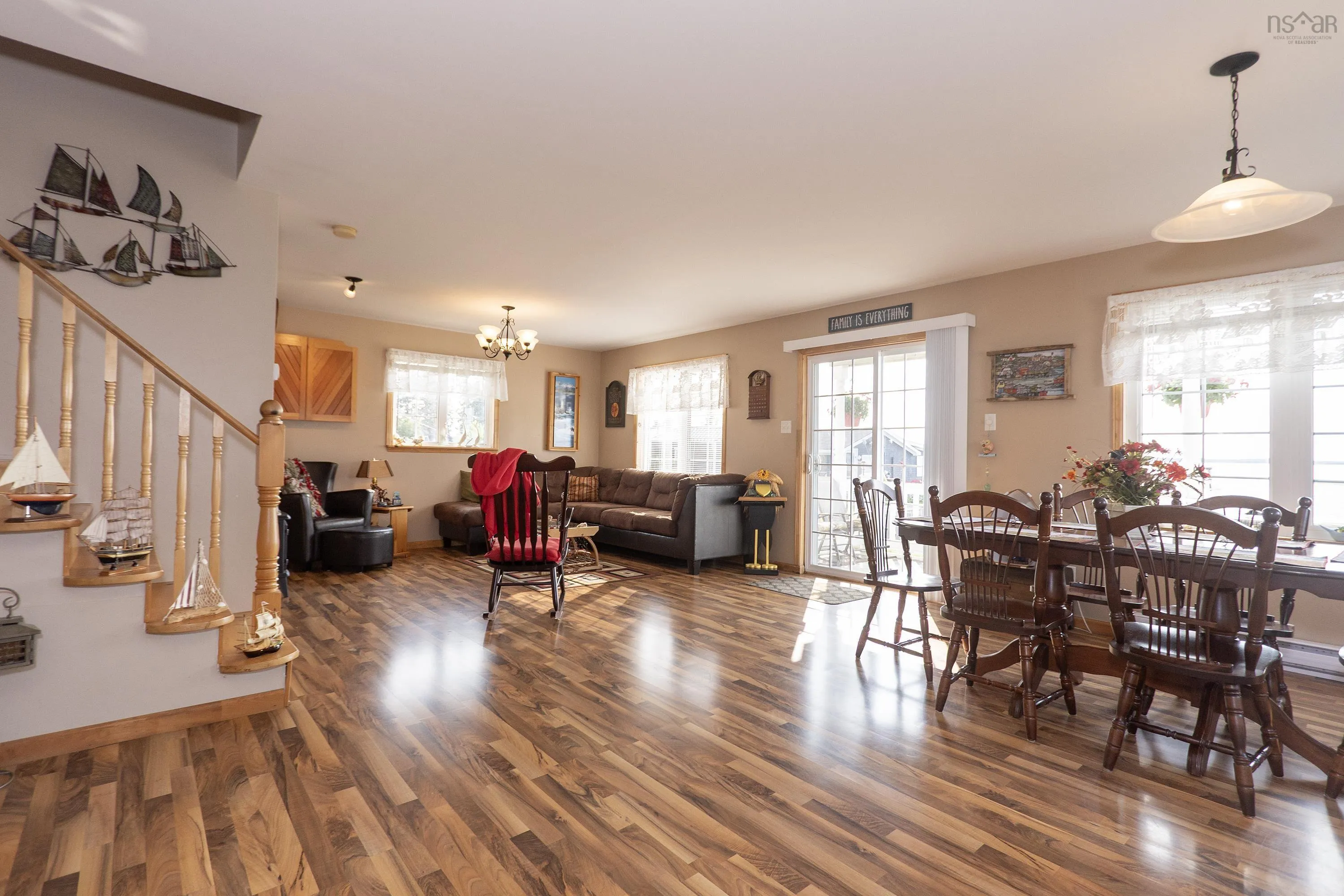 4 Sunset View Drive, Tidnish Bridge, NS B4H 3X9, 2 Bedrooms Bedrooms, ,1 BathroomBathrooms,Residential,For Sale,Sunset View,202519069