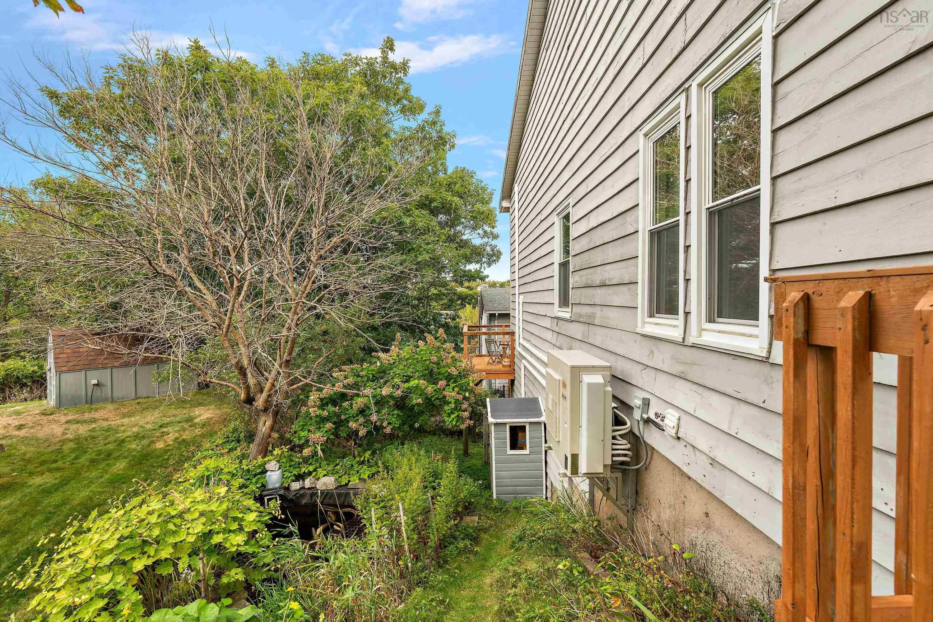 18 Bryden Avenue, Halifax, NS B3P 1H2, 3 Bedrooms Bedrooms, ,2 BathroomsBathrooms,Residential,For Sale,Bryden,202524112