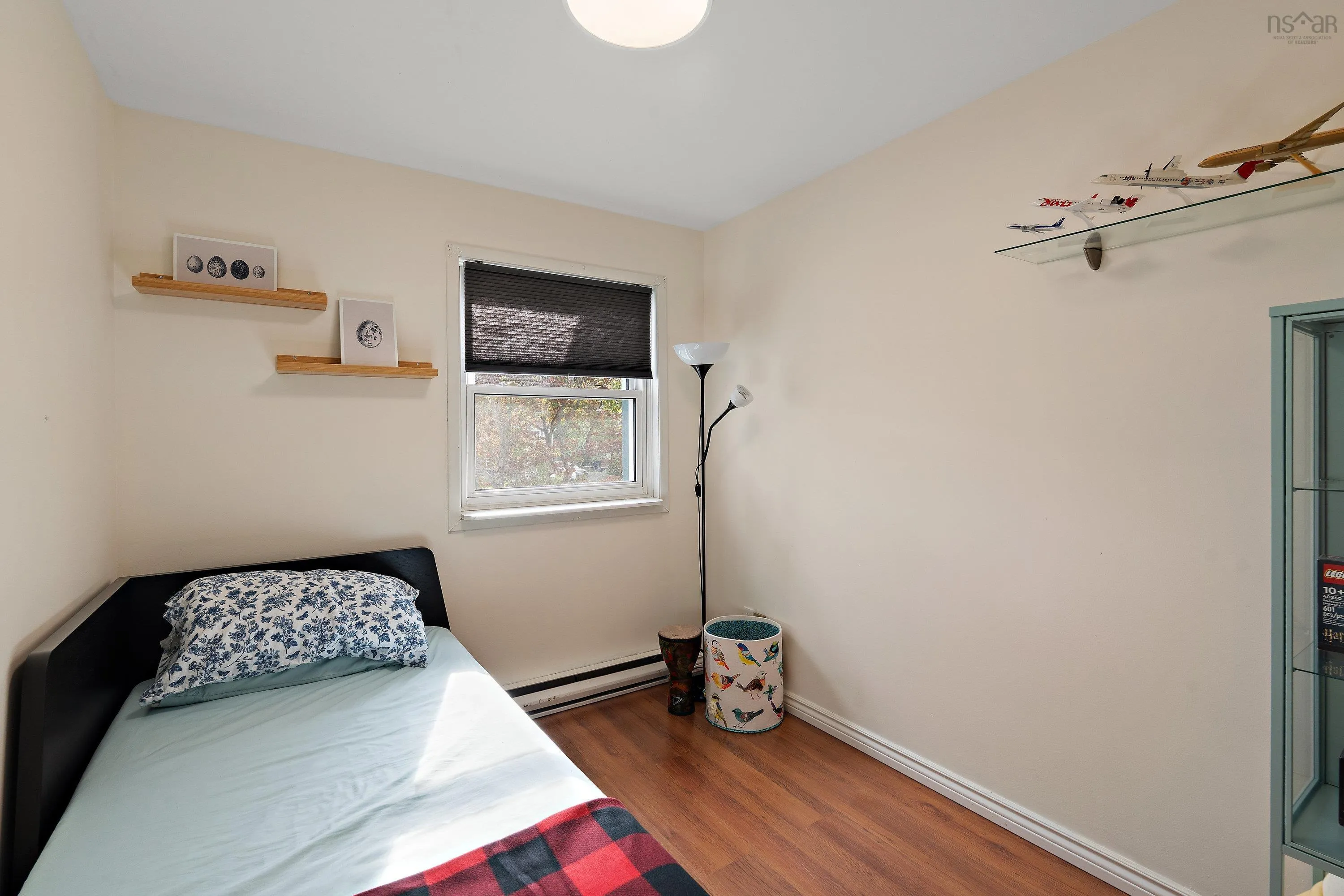18 Bryden Avenue, Halifax, NS B3P 1H2, 3 Bedrooms Bedrooms, ,2 BathroomsBathrooms,Residential,For Sale,Bryden,202524112