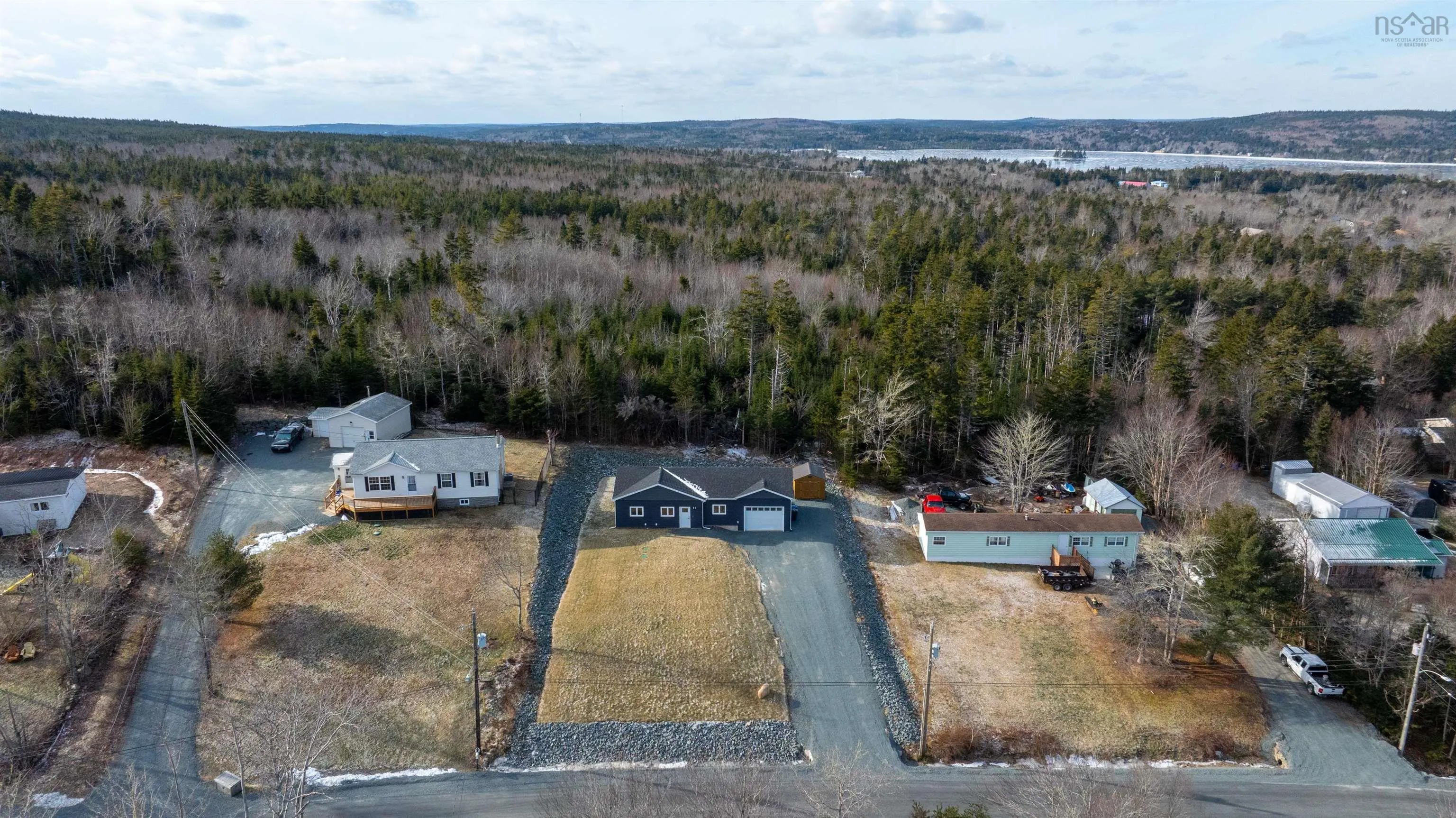 31 Shelly Crescent, Gaetz Brook Ns B0j 2l0, 2 Bedrooms Bedrooms, ,2 BathroomsBathrooms,Residential,For Sale,Shelly,202503267