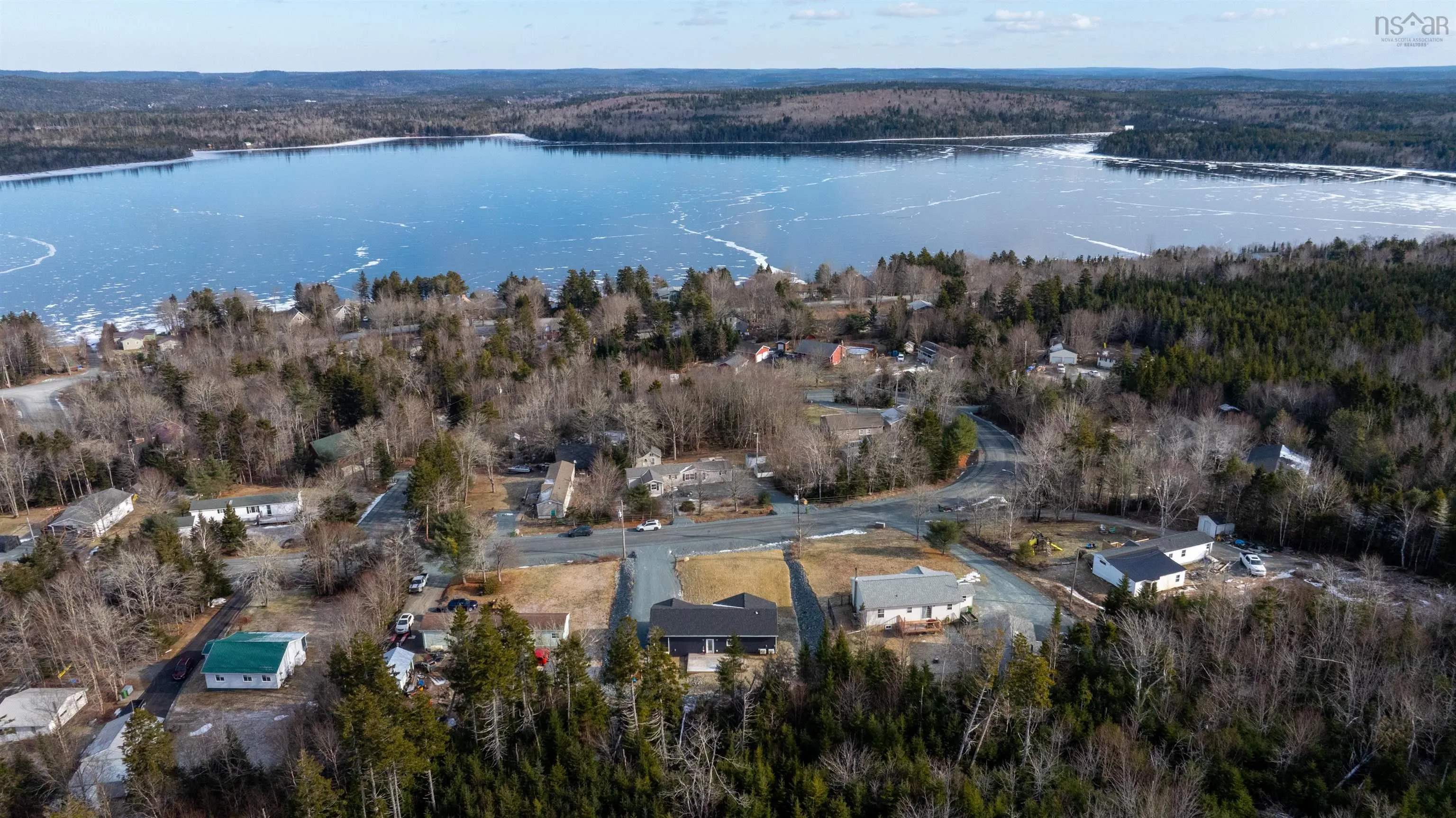 31 Shelly Crescent, Gaetz Brook Ns B0j 2l0, 2 Bedrooms Bedrooms, ,2 BathroomsBathrooms,Residential,For Sale,Shelly,202503267