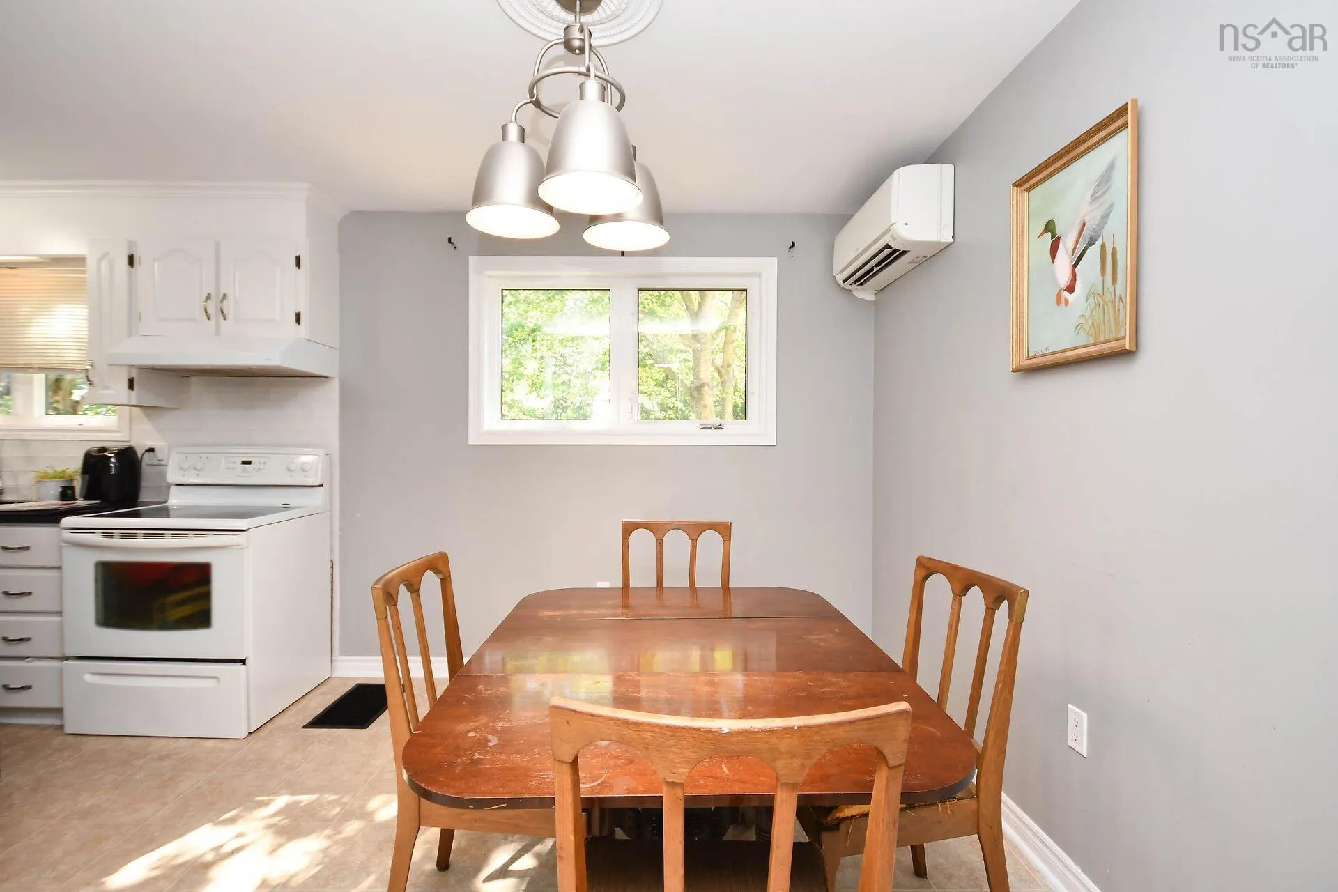 20 Londra Court, Dartmouth, NS B2W 5A5, 3 Bedrooms Bedrooms, ,3 BathroomsBathrooms,Residential,For Sale,Londra,202520887