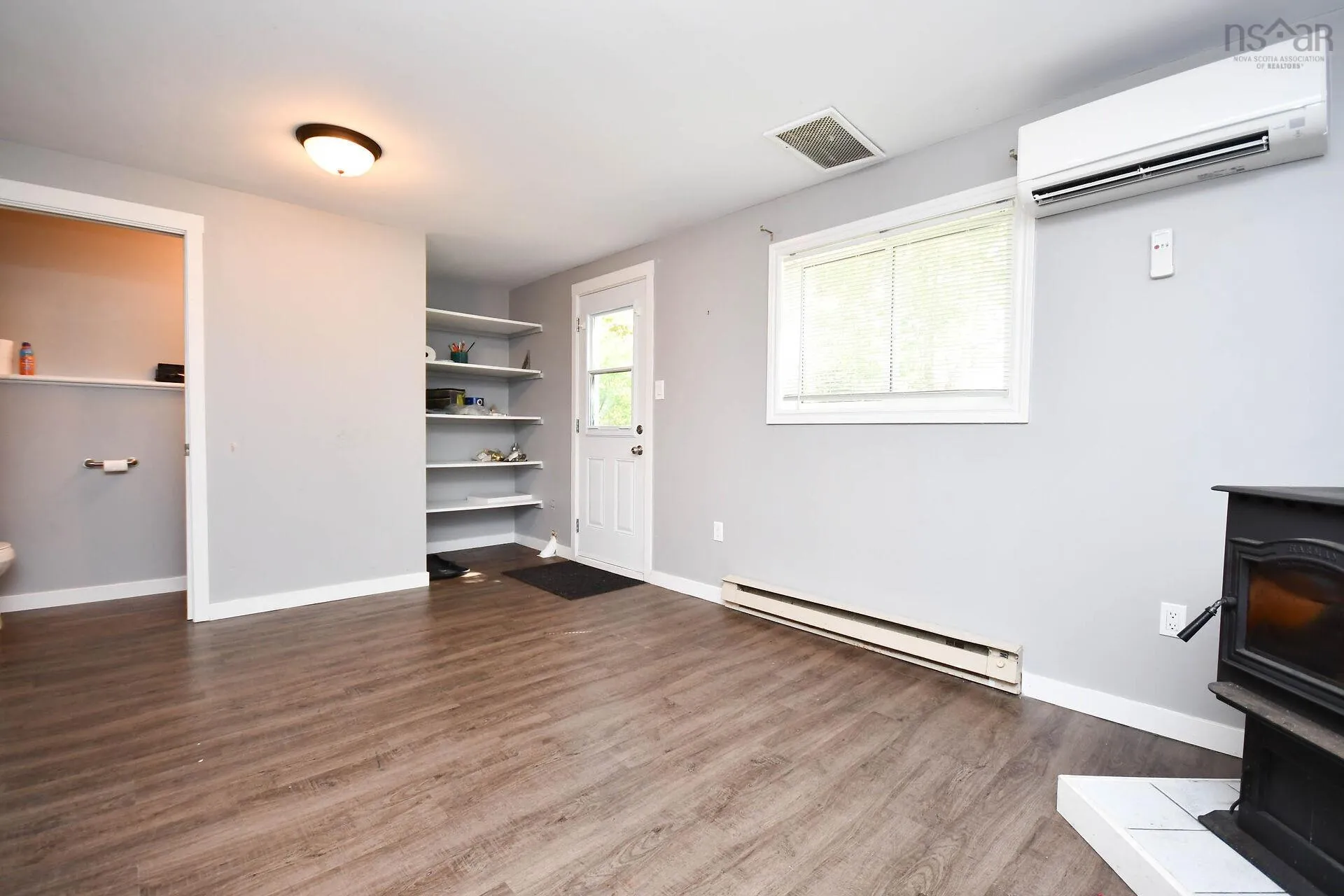 20 Londra Court, Dartmouth, NS B2W 5A5, 3 Bedrooms Bedrooms, ,3 BathroomsBathrooms,Residential,For Sale,Londra,202520887