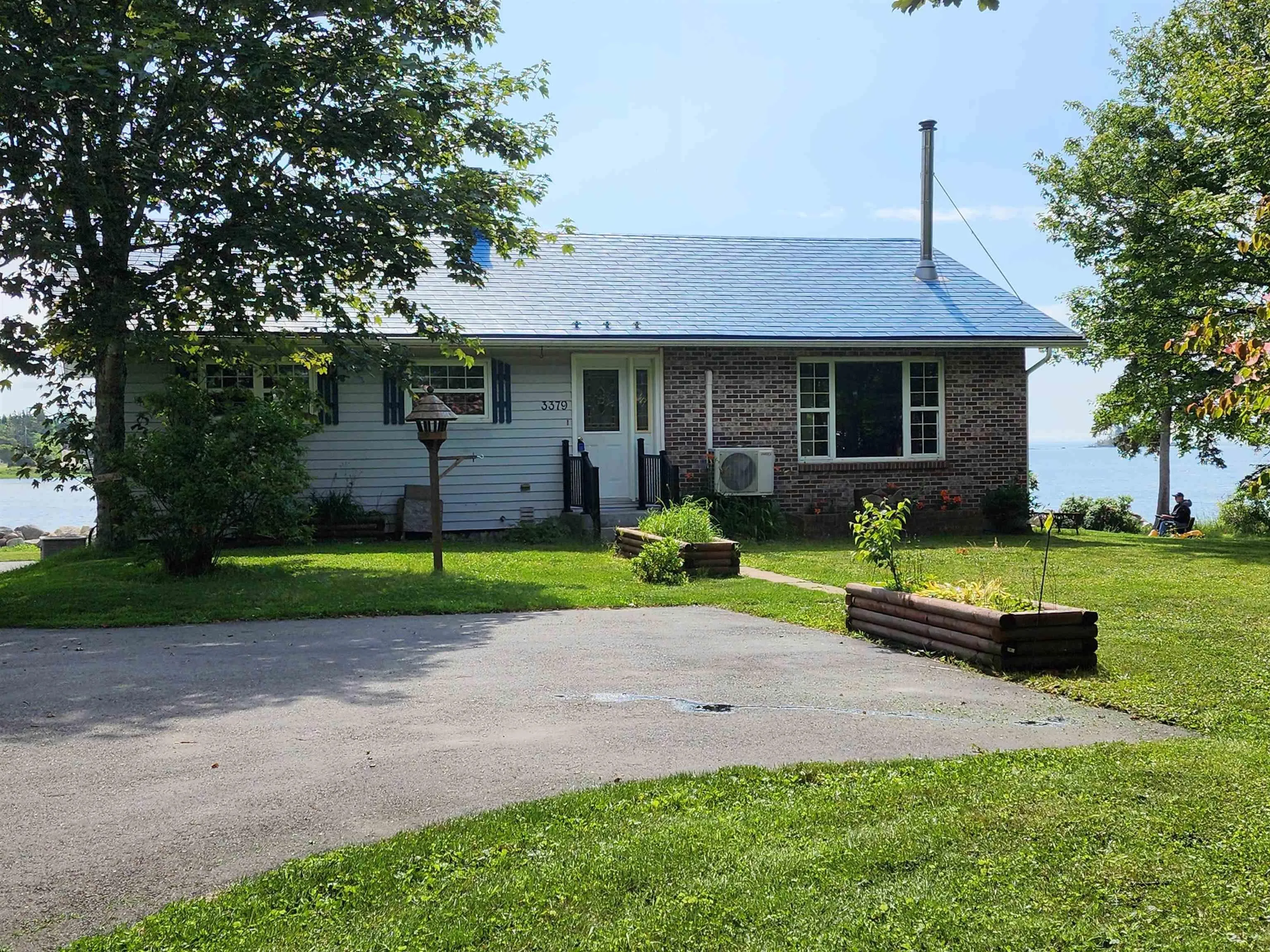 3379 Hwy 3 Barrington Passage, Barrington Passage, NS B0T 1W0, 8 Bedrooms Bedrooms, ,1 BathroomBathrooms,Residential,For Sale,Hwy 3 Barrington Passage,202517272