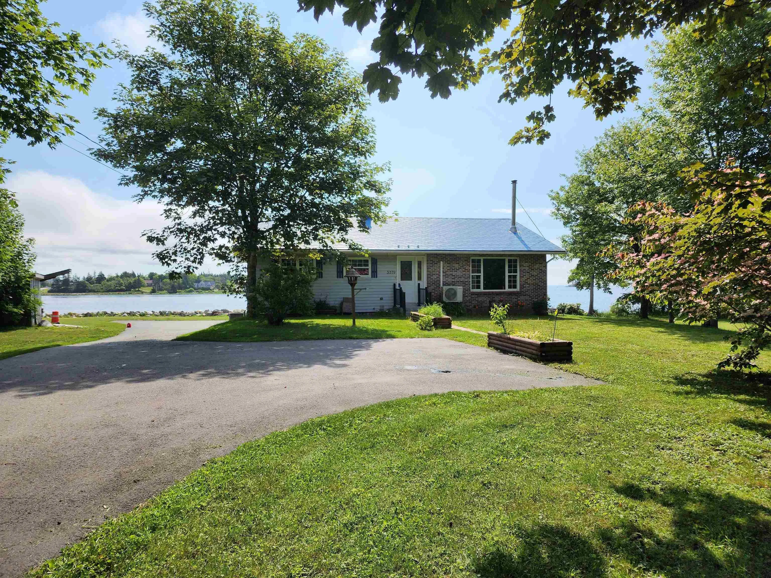 3379 Hwy 3 Barrington Passage, Barrington Passage, NS B0T 1W0, 8 Bedrooms Bedrooms, ,1 BathroomBathrooms,Residential,For Sale,Hwy 3 Barrington Passage,202517272