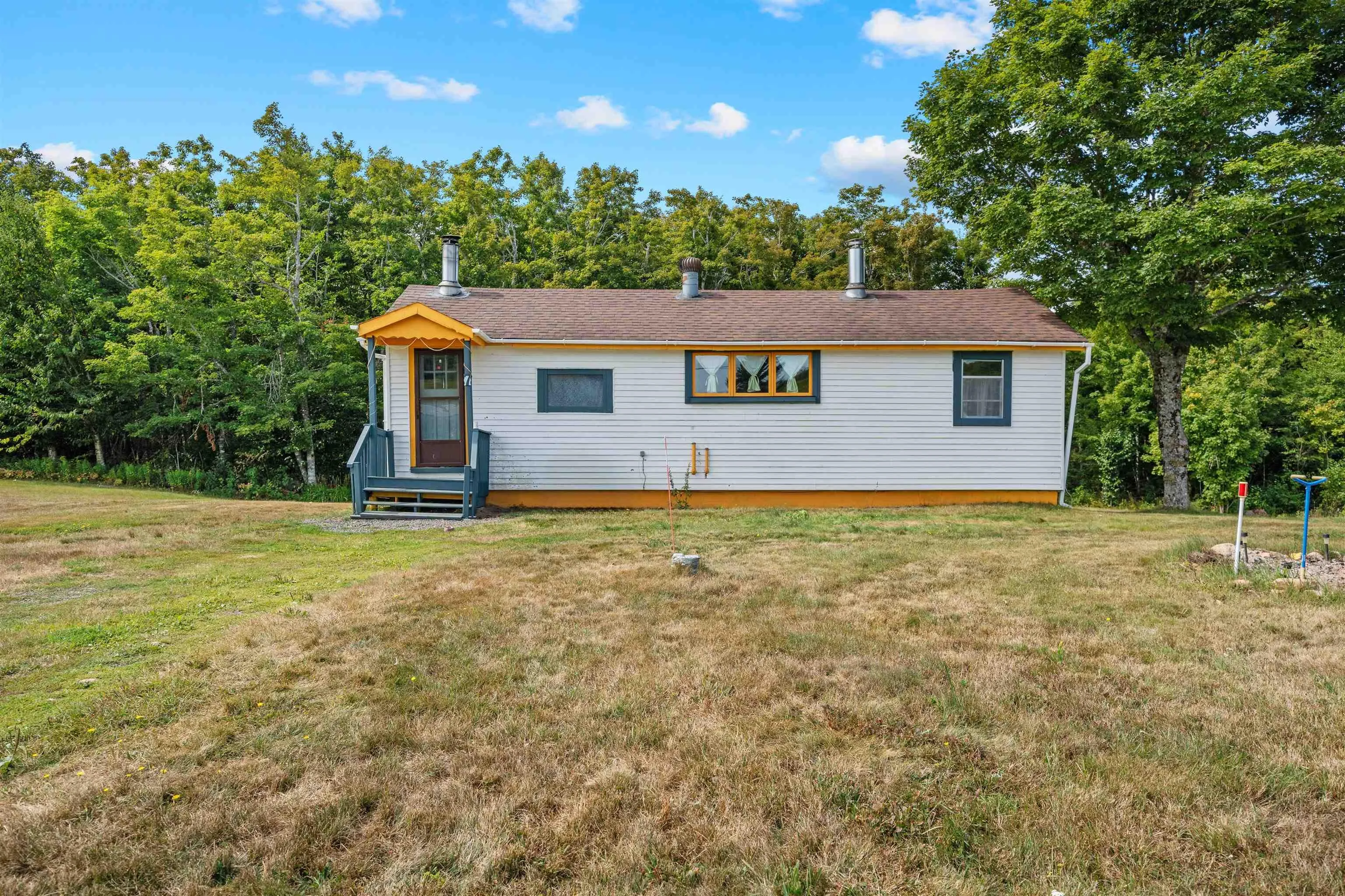 7 & 23 Lynn Road, East Mapleton, NS B0M 1W0, 2 Bedrooms Bedrooms, ,1 BathroomBathrooms,Residential,For Sale,Lynn,202521417
