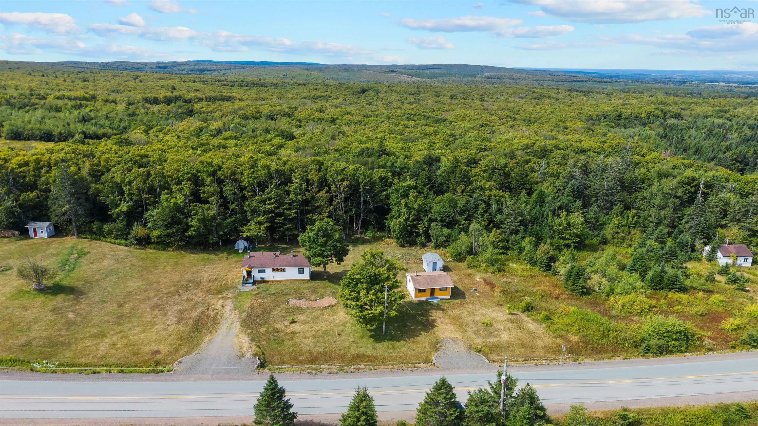 7 & 23 Lynn Road, East Mapleton, NS B0M 1W0, 2 Bedrooms Bedrooms, ,1 BathroomBathrooms,Residential,For Sale,Lynn,202521417