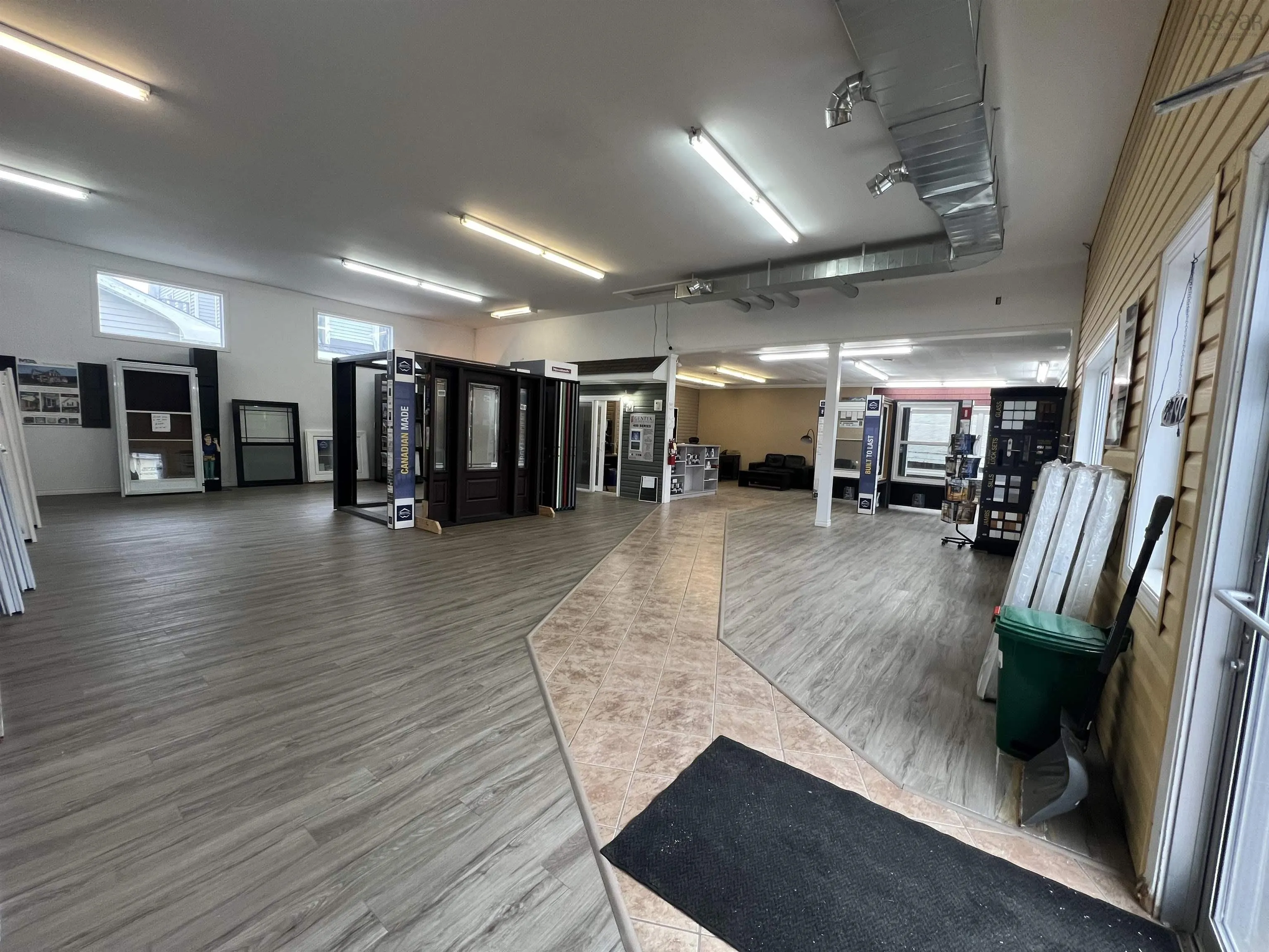 95 Young Street, Truro Ns B2n 3w8, ,Commercial Sale,For Sale,Young,202426219