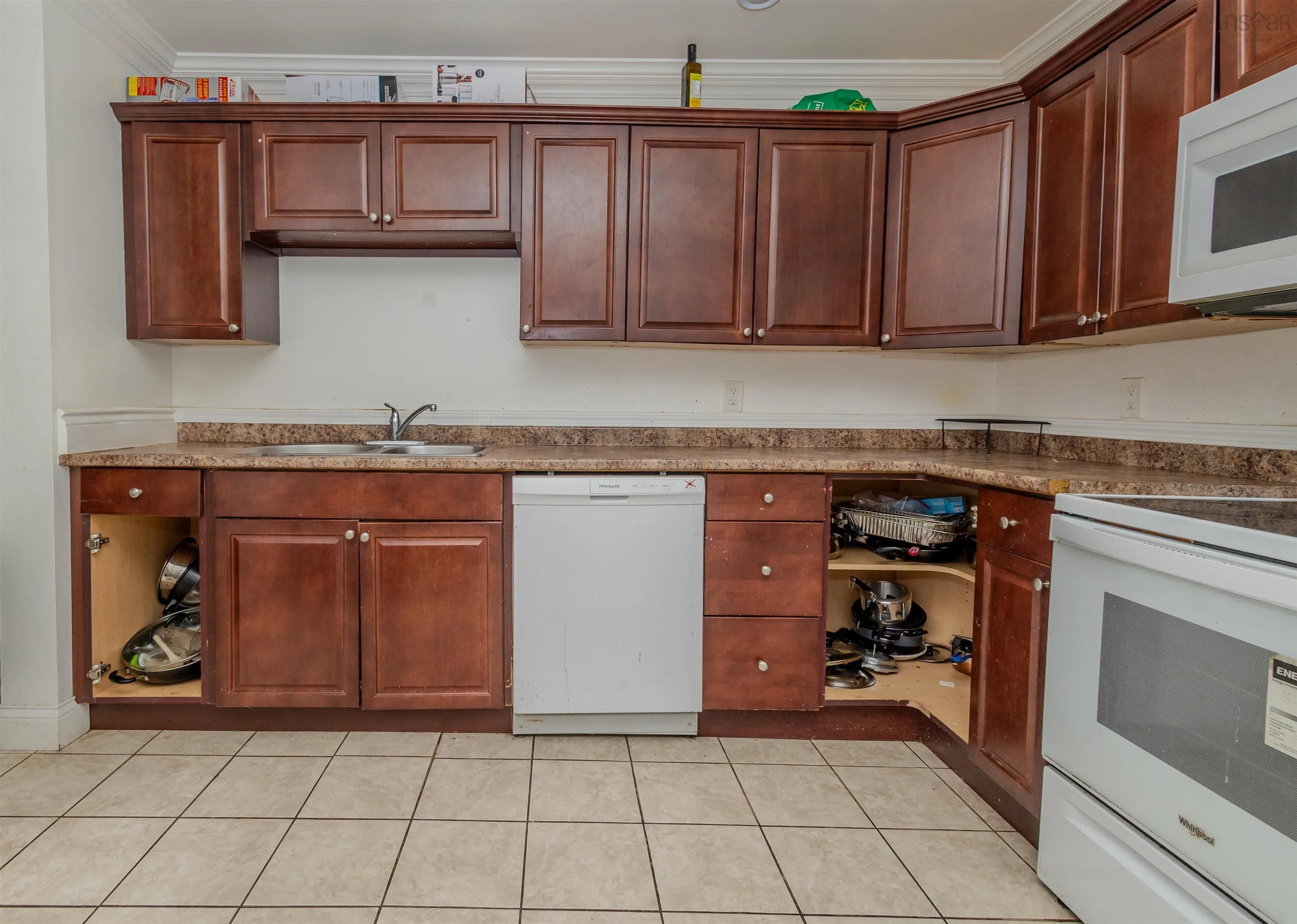 24-26 Weidner Drive, Sydney River Ns B1s 1v5, 6 Bedrooms Bedrooms, ,Residential Income,For Sale,Weidner,202510087