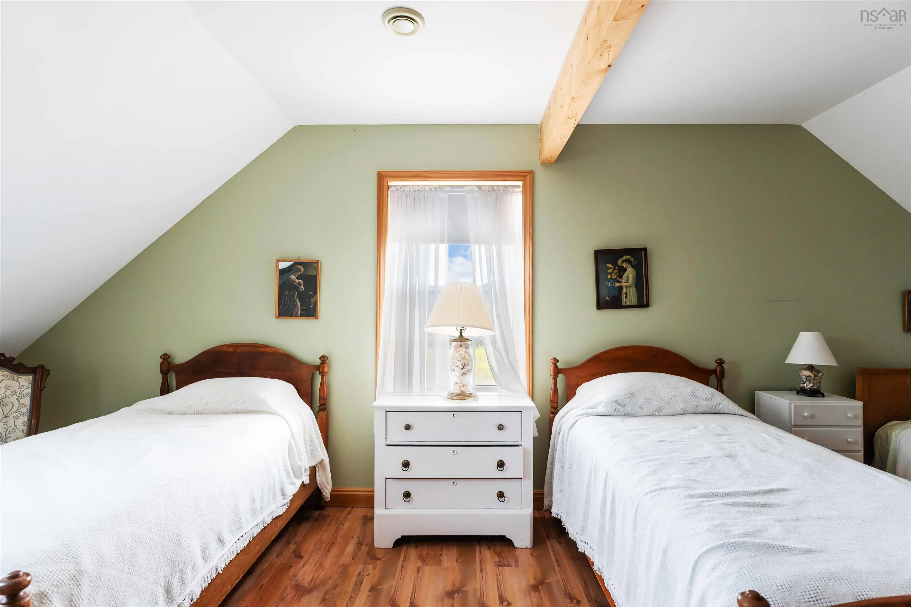 885 Fort Point Road, Ashmore, NS B0W 3T0, 3 Bedrooms Bedrooms, ,2 BathroomsBathrooms,Residential,For Sale,Fort Point,202520208