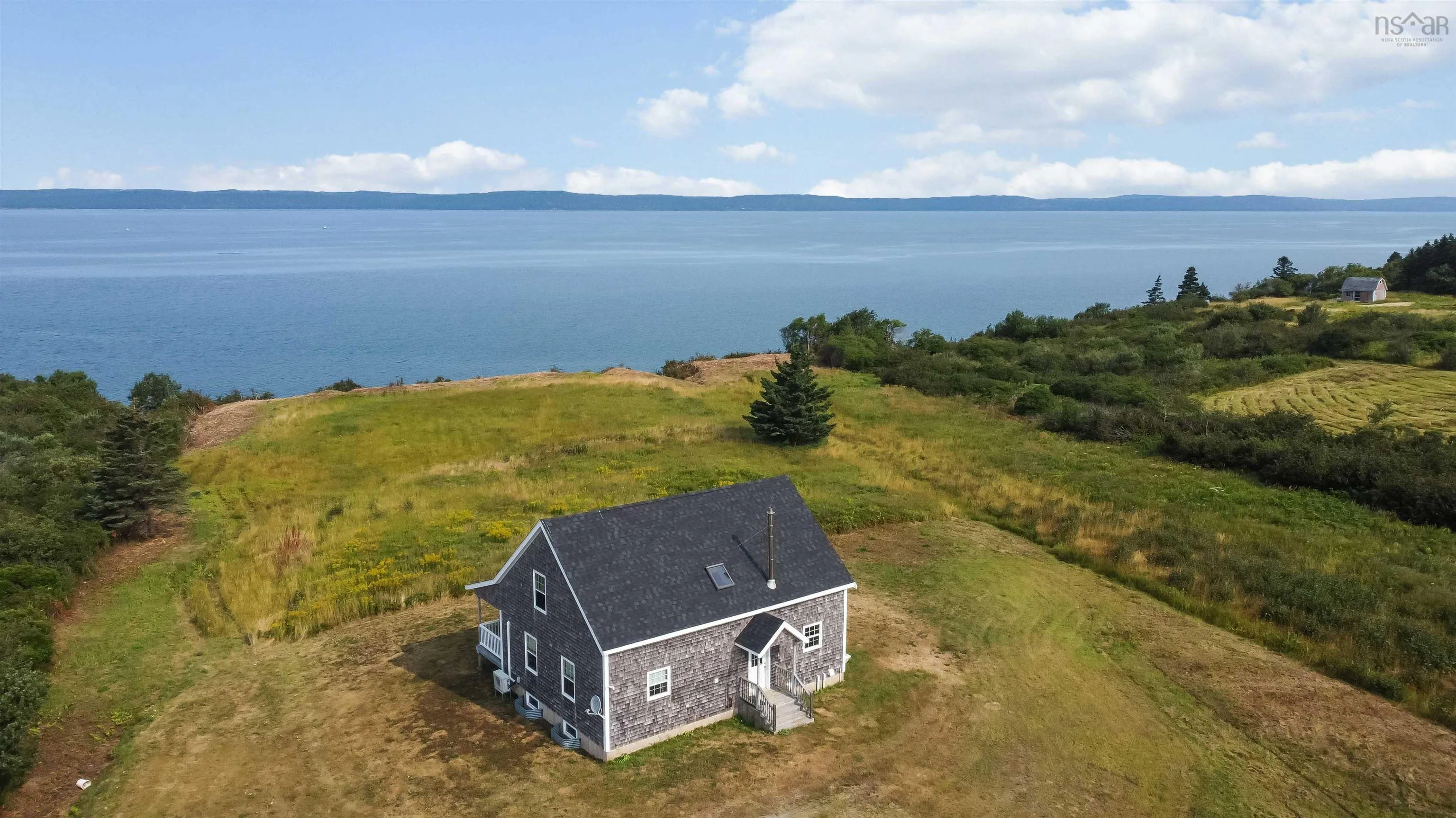 885 Fort Point Road, Ashmore, NS B0W 3T0, 3 Bedrooms Bedrooms, ,2 BathroomsBathrooms,Residential,For Sale,Fort Point,202520208