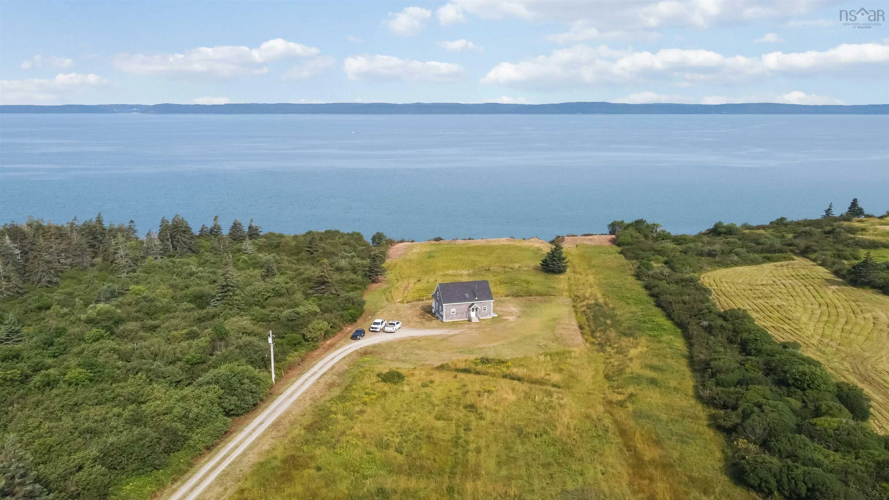 885 Fort Point Road, Ashmore, NS B0W 3T0, 3 Bedrooms Bedrooms, ,2 BathroomsBathrooms,Residential,For Sale,Fort Point,202520208