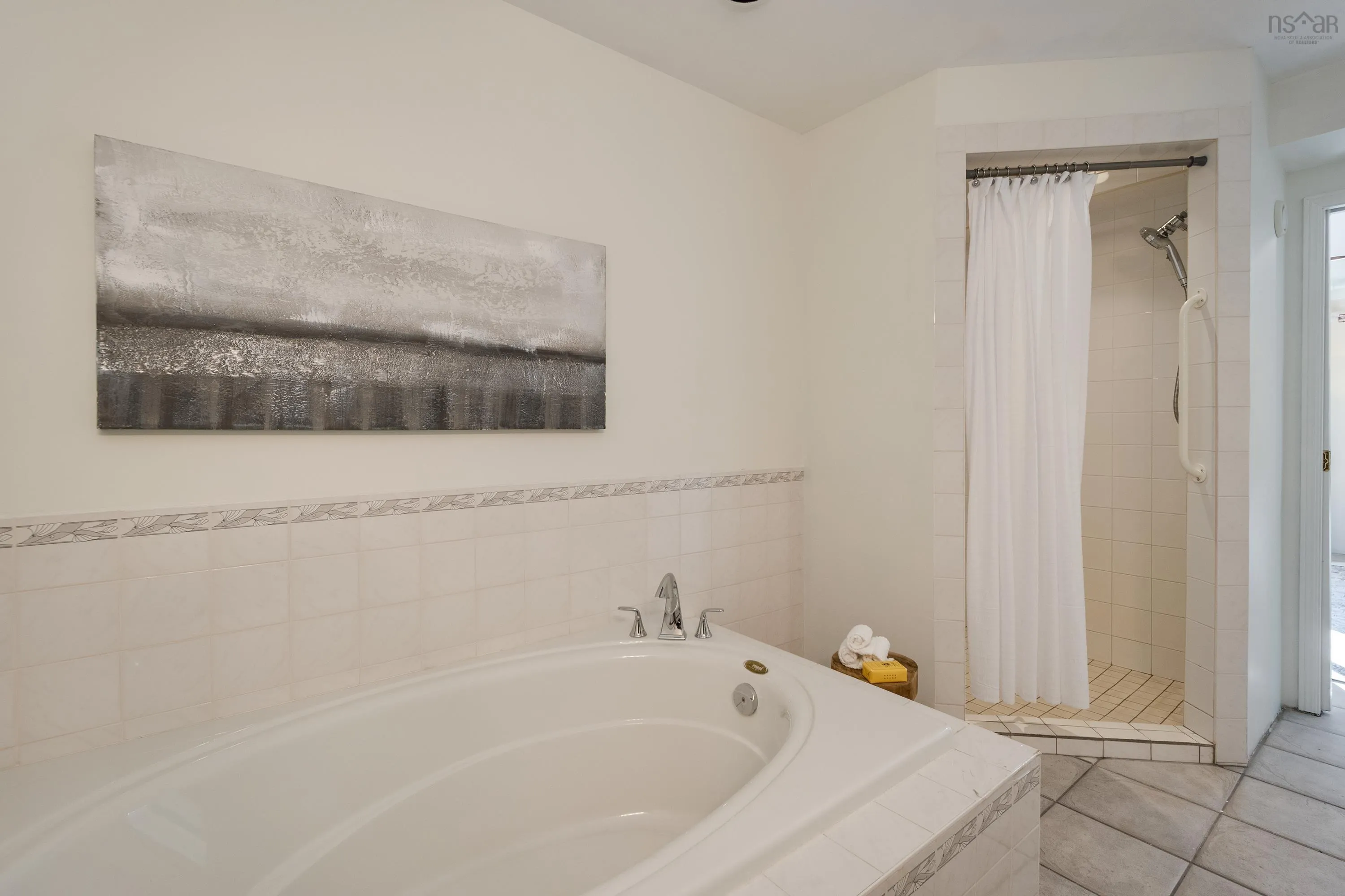 3641 St. Margarets Bay Road, Hubley, NS B3Z 1B7, 6 Bedrooms Bedrooms, ,3 BathroomsBathrooms,Residential,For Sale,St. Margarets Bay,202520205