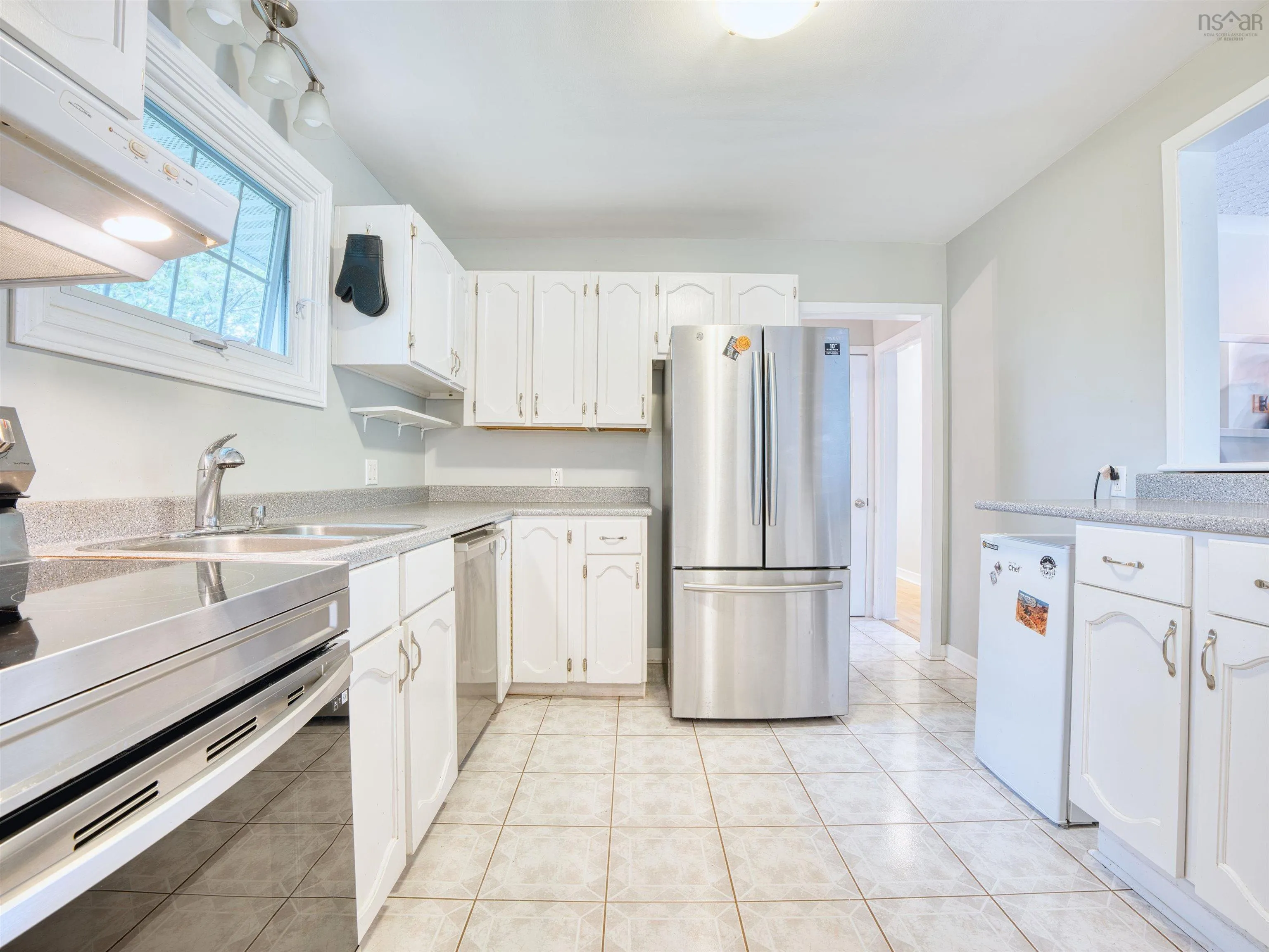 44 Marlwood Drive, Halifax, NS B3M 3H2, 3 Bedrooms Bedrooms, ,2 BathroomsBathrooms,Residential,For Sale,Marlwood,202521094