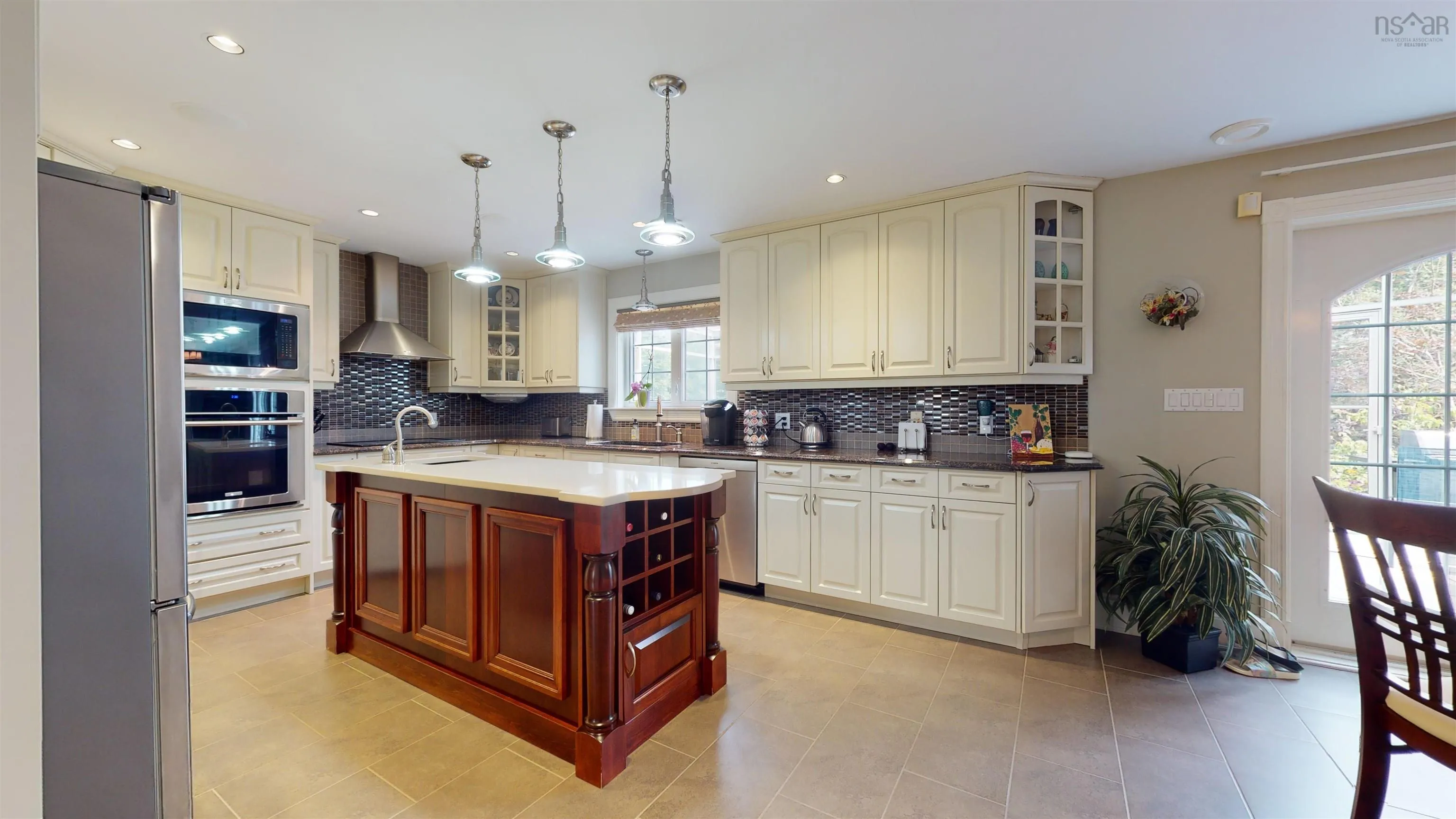 125 Town Road, Falmouth, NS B0P 1P0, 4 Bedrooms Bedrooms, ,4 BathroomsBathrooms,Residential,For Sale,Town,202517738