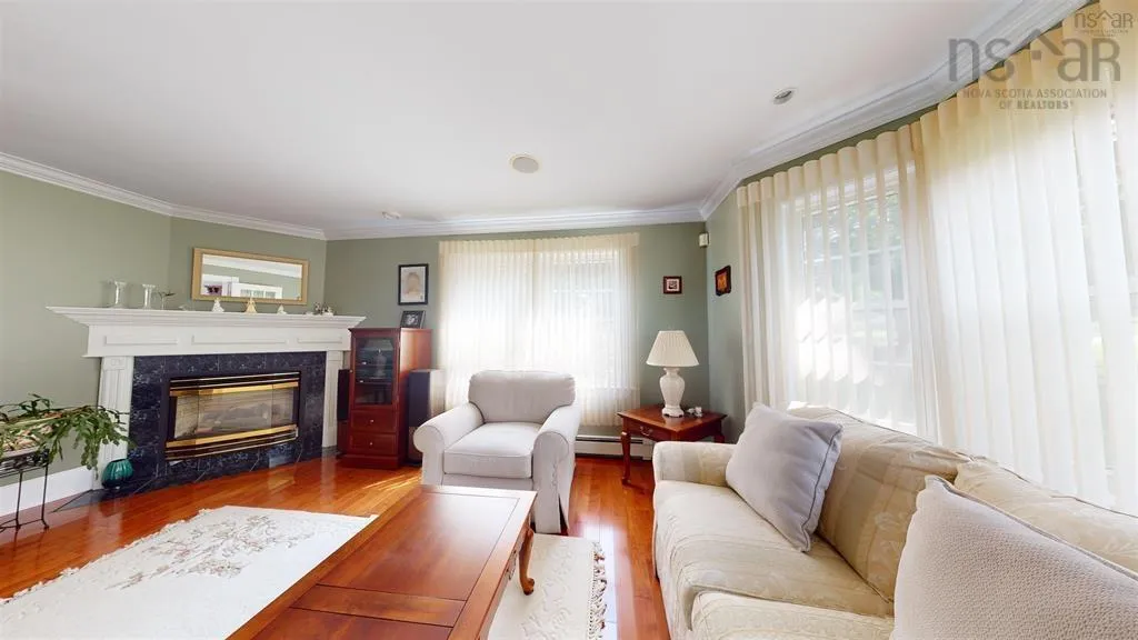 125 Town Road, Falmouth, NS B0P 1P0, 4 Bedrooms Bedrooms, ,4 BathroomsBathrooms,Residential,For Sale,Town,202517738