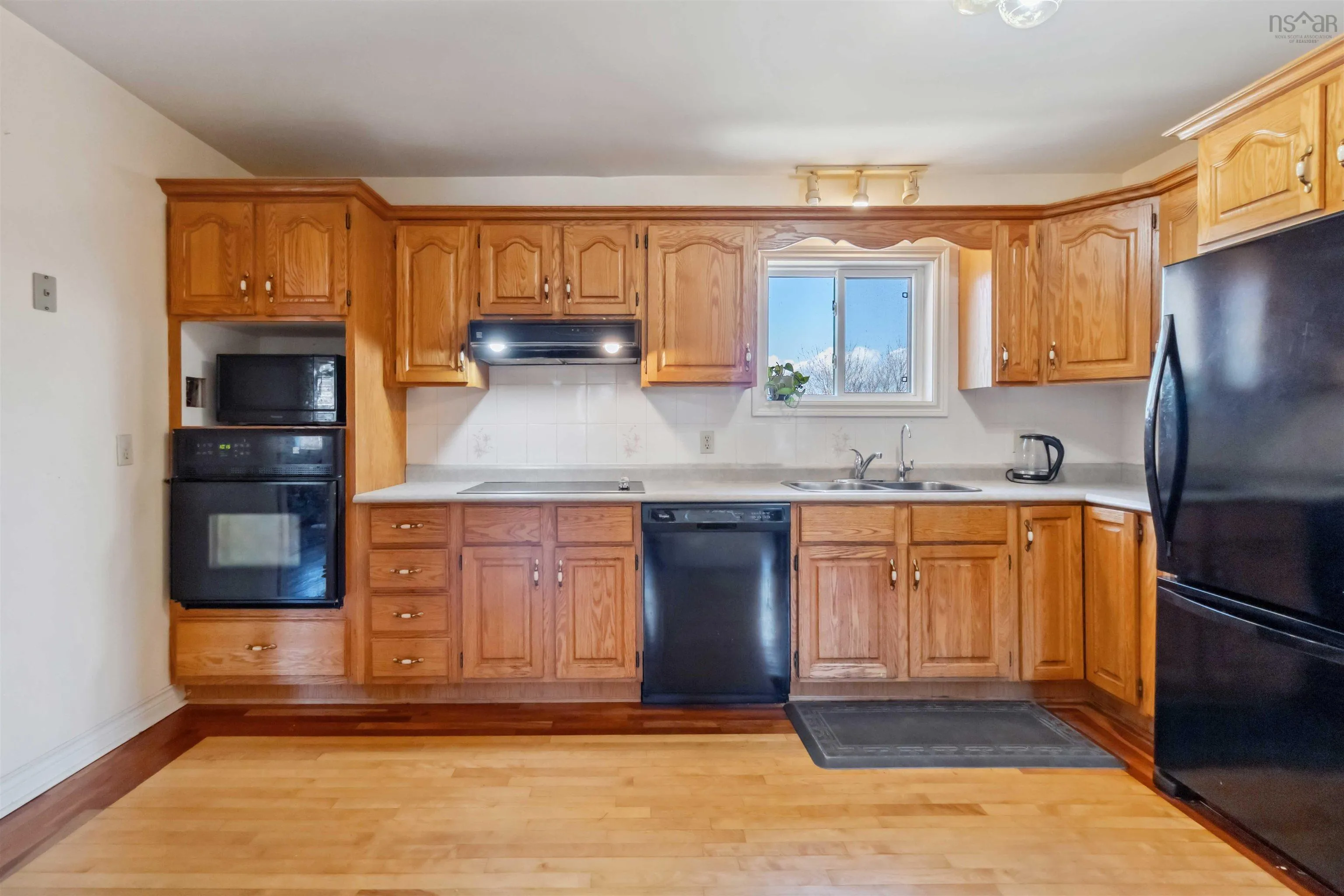362 Brooks Drive, East Preston Ns B2z 1g5, 3 Bedrooms Bedrooms, ,2 BathroomsBathrooms,Residential,For Sale,Brooks,202508369