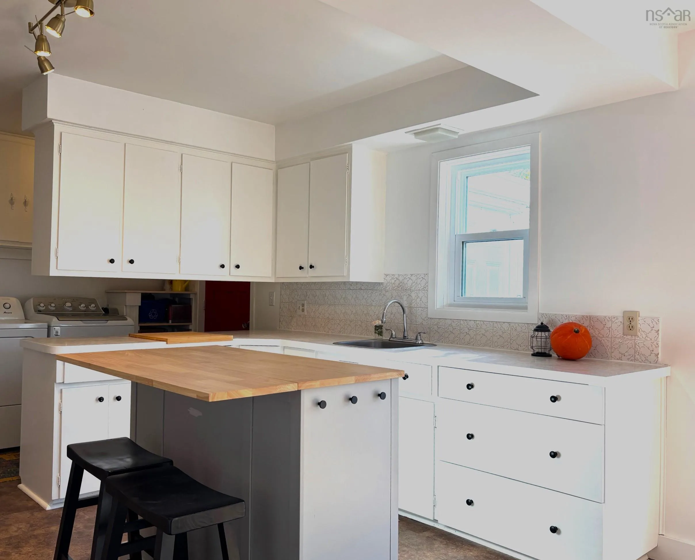 53 St Andrews, Pictou, NS B0K 1H0, 3 Bedrooms Bedrooms, ,1 BathroomBathrooms,Residential,For Sale,St Andrews,202525659