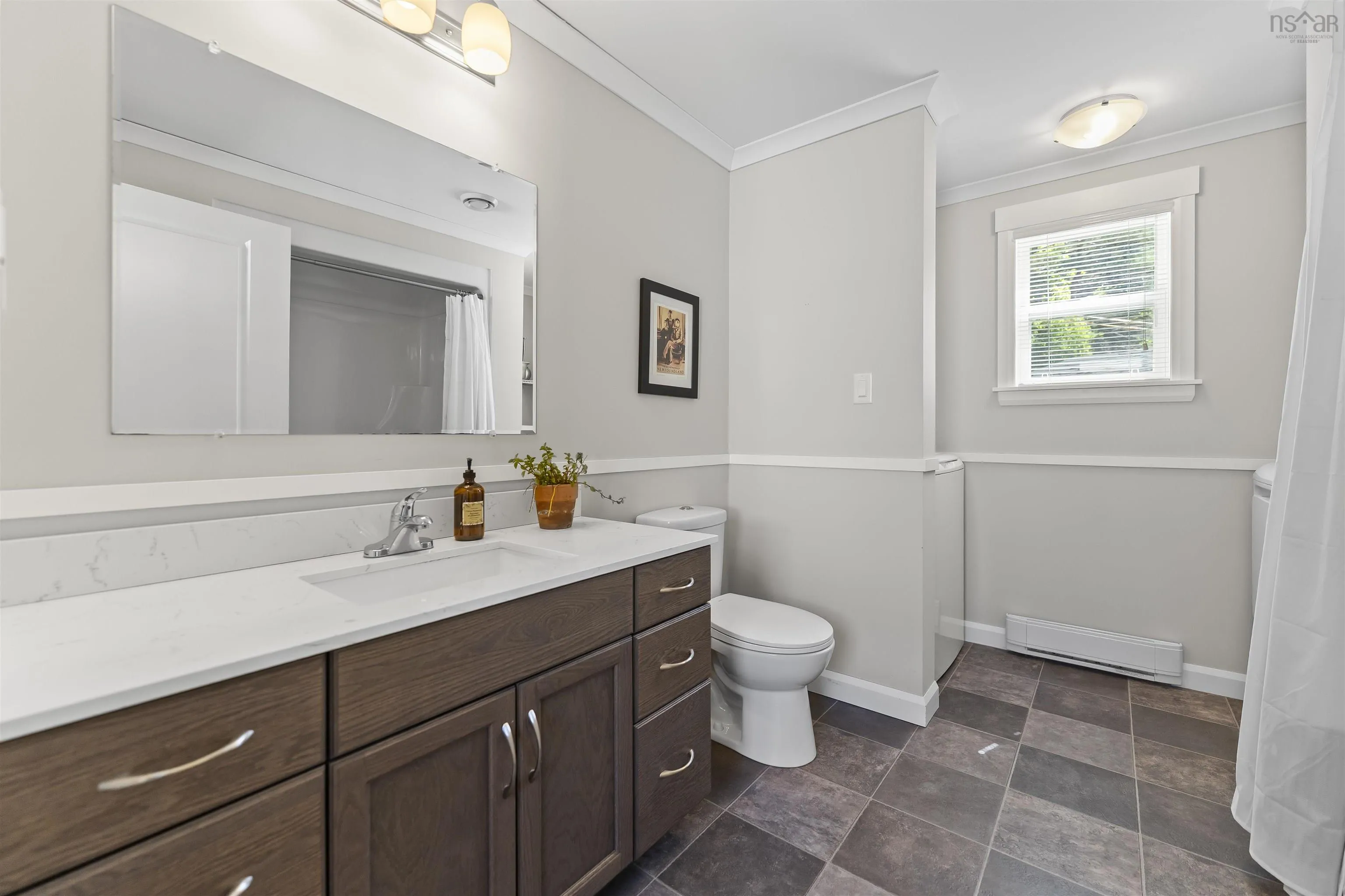 18 Parkview Drive, Middle Sackville, NS B4E 1B6, 2 Bedrooms Bedrooms, ,1 BathroomBathrooms,Residential,For Sale,Parkview,202522398