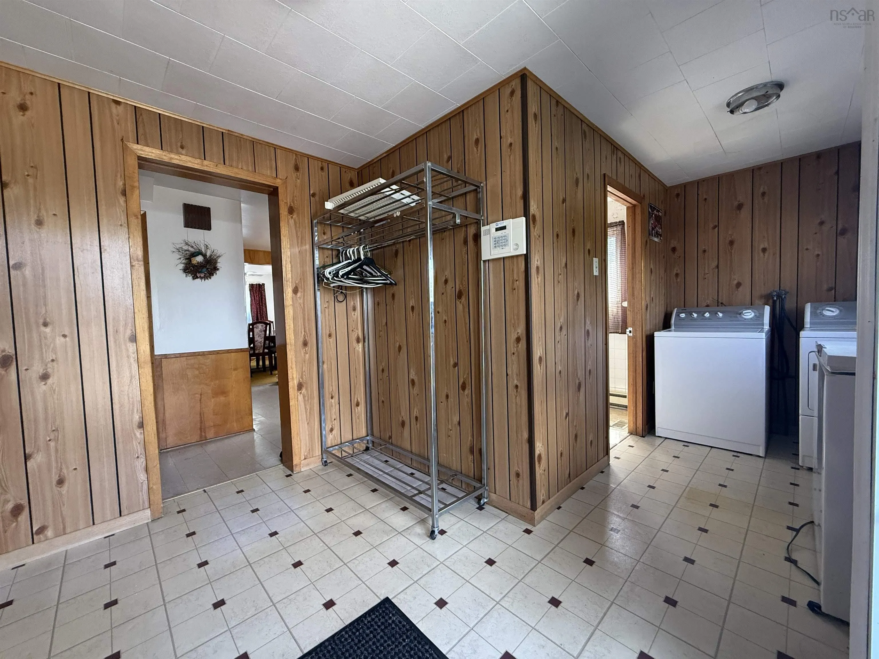 16986 Highway 7, Pleasant Harbour, NS B0J 3H0, 4 Bedrooms Bedrooms, ,2 BathroomsBathrooms,Residential,For Sale,Highway 7,202521419