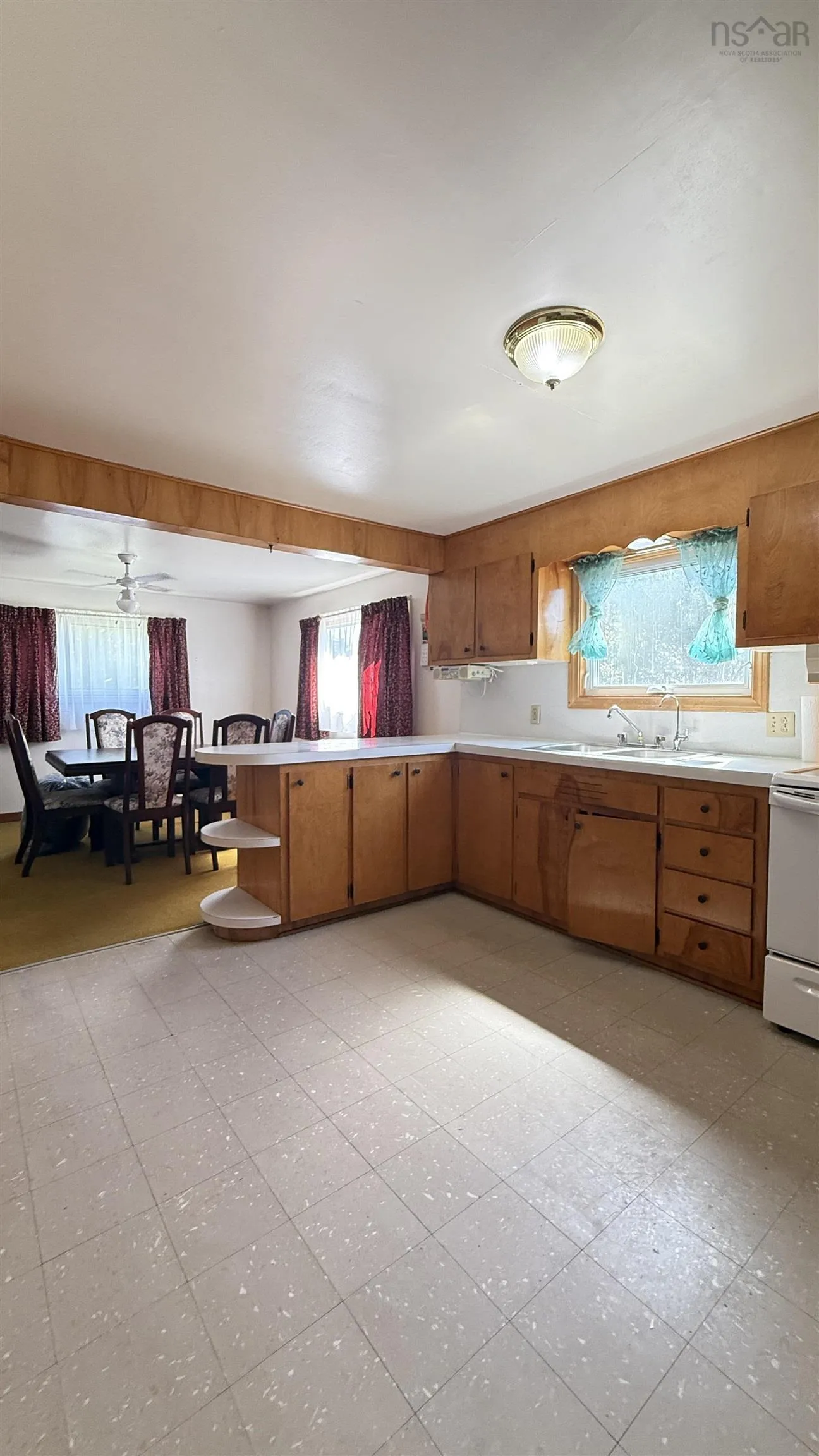 16986 Highway 7, Pleasant Harbour, NS B0J 3H0, 4 Bedrooms Bedrooms, ,2 BathroomsBathrooms,Residential,For Sale,Highway 7,202521419