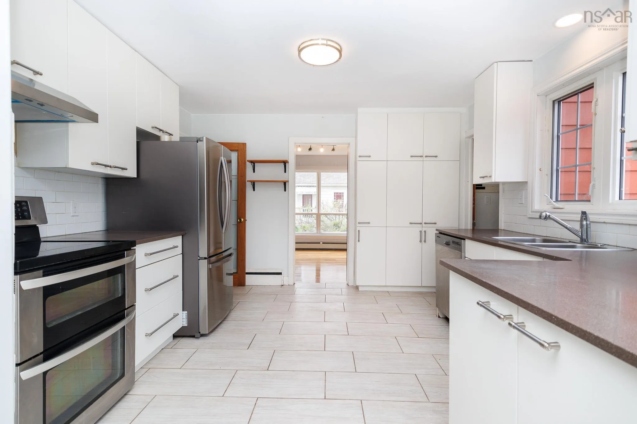 79 Whitney Avenue, Sydney Ns B1p 4z8, 7 Bedrooms Bedrooms, ,3 BathroomsBathrooms,Residential,For Sale,Whitney Avenue,202510526