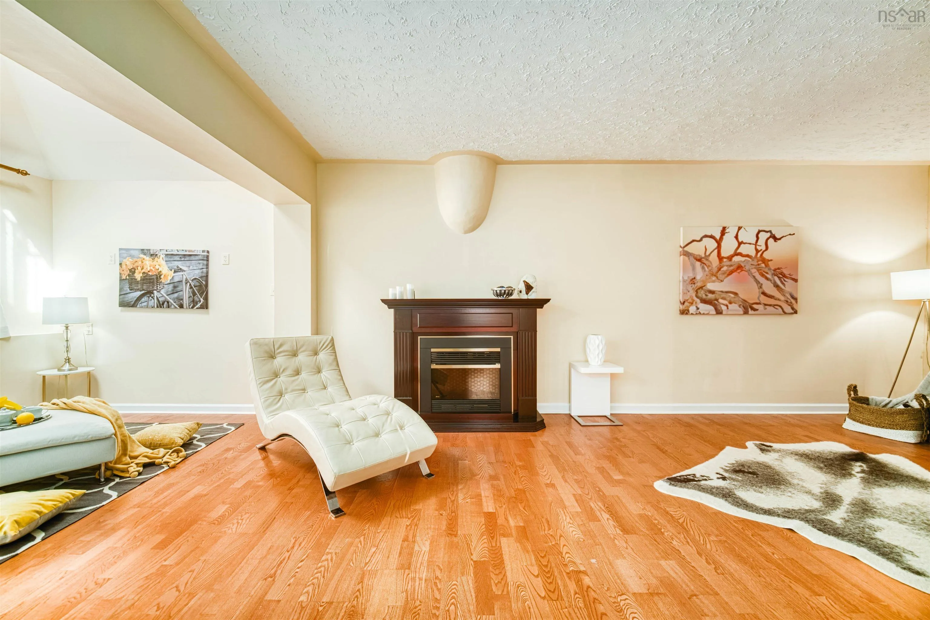 951 Lindola Place, Halifax Ns B3h 4m1, 3 Bedrooms Bedrooms, ,3 BathroomsBathrooms,Residential,For Sale,Lindola,202504657