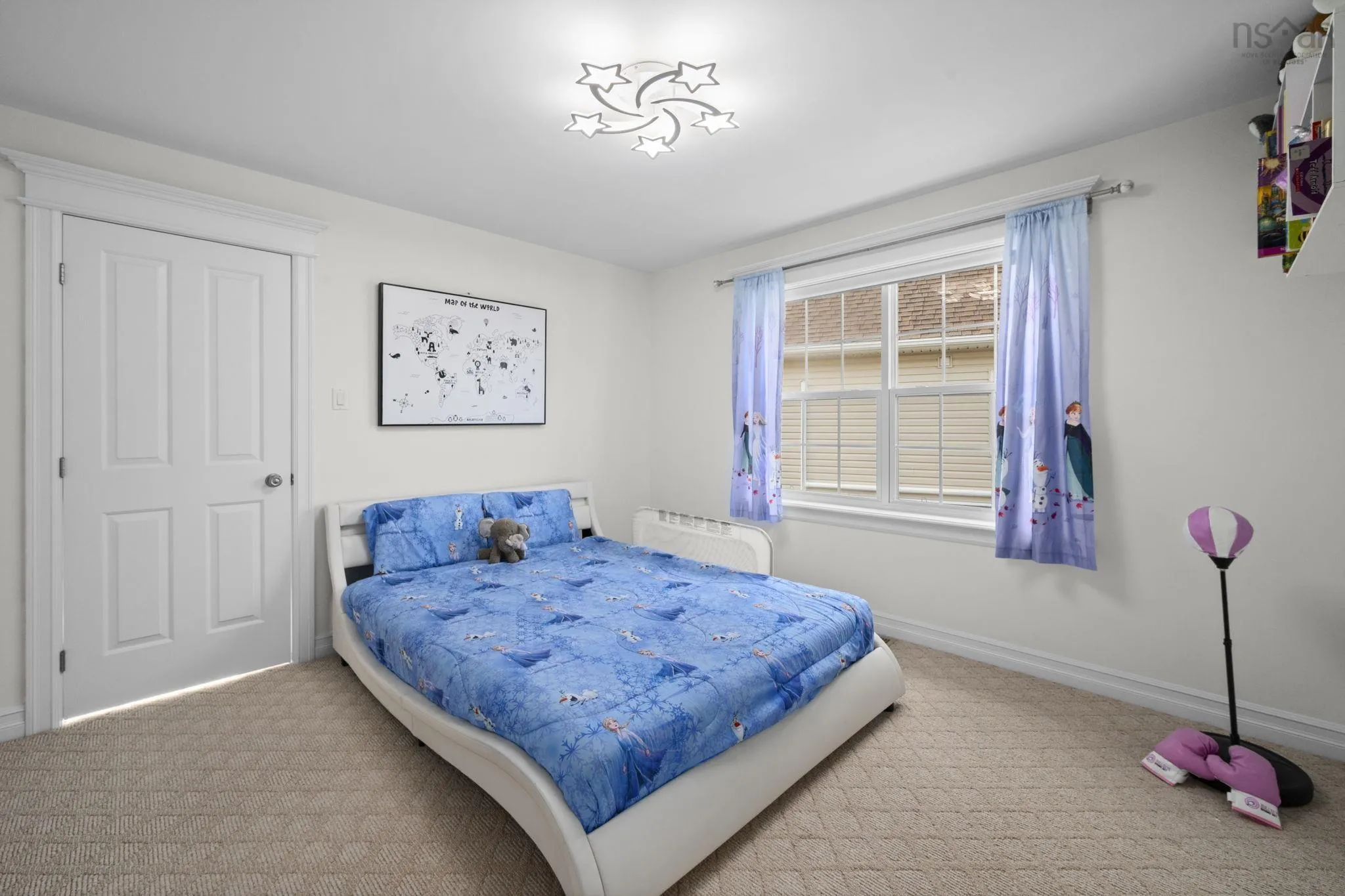 24 Vanier Way, Bedford, NS B4A 0A4, 5 Bedrooms Bedrooms, ,4 BathroomsBathrooms,Residential,For Sale,Vanier,202524824
