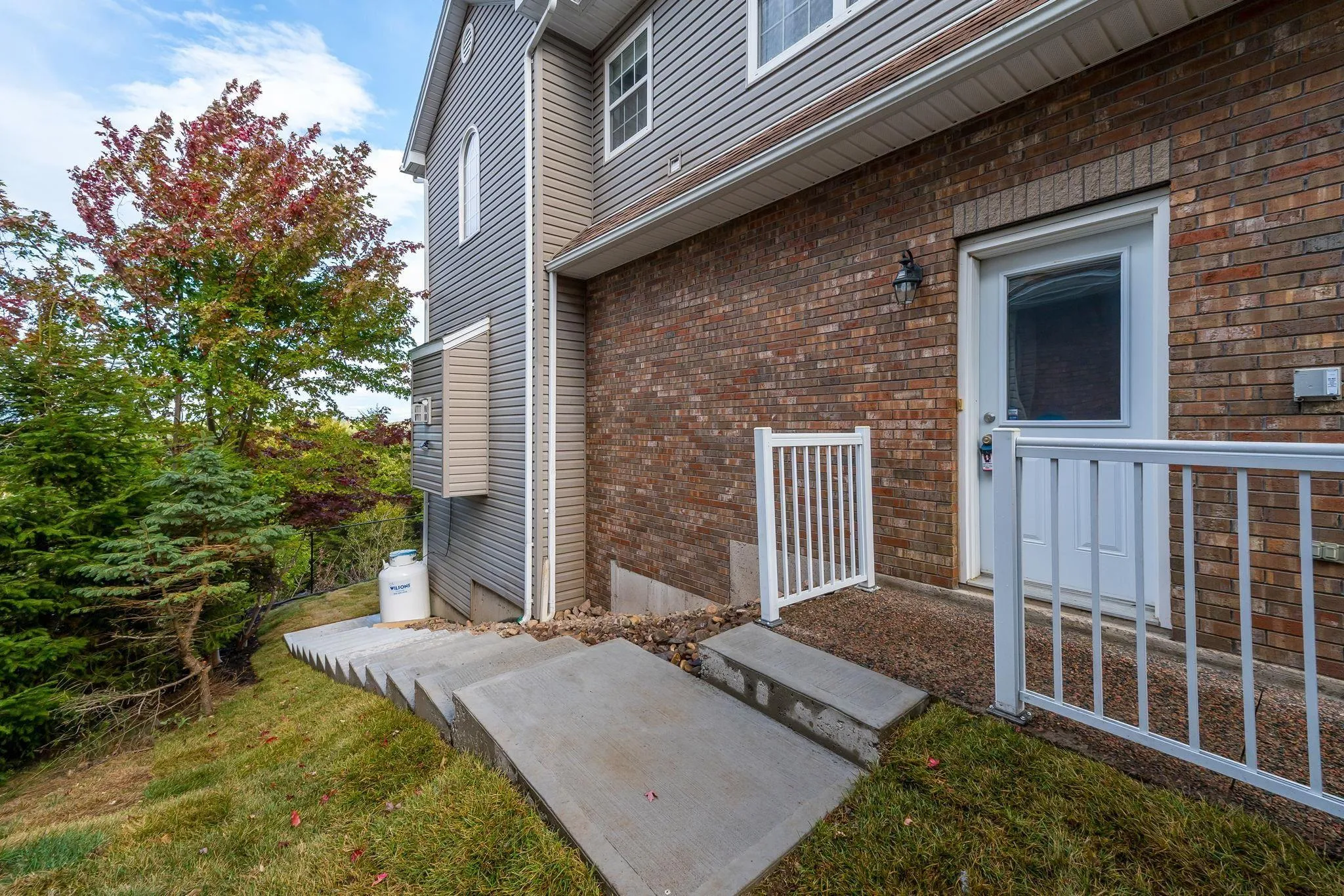 24 Vanier Way, Bedford, NS B4A 0A4, 5 Bedrooms Bedrooms, ,4 BathroomsBathrooms,Residential,For Sale,Vanier,202524824