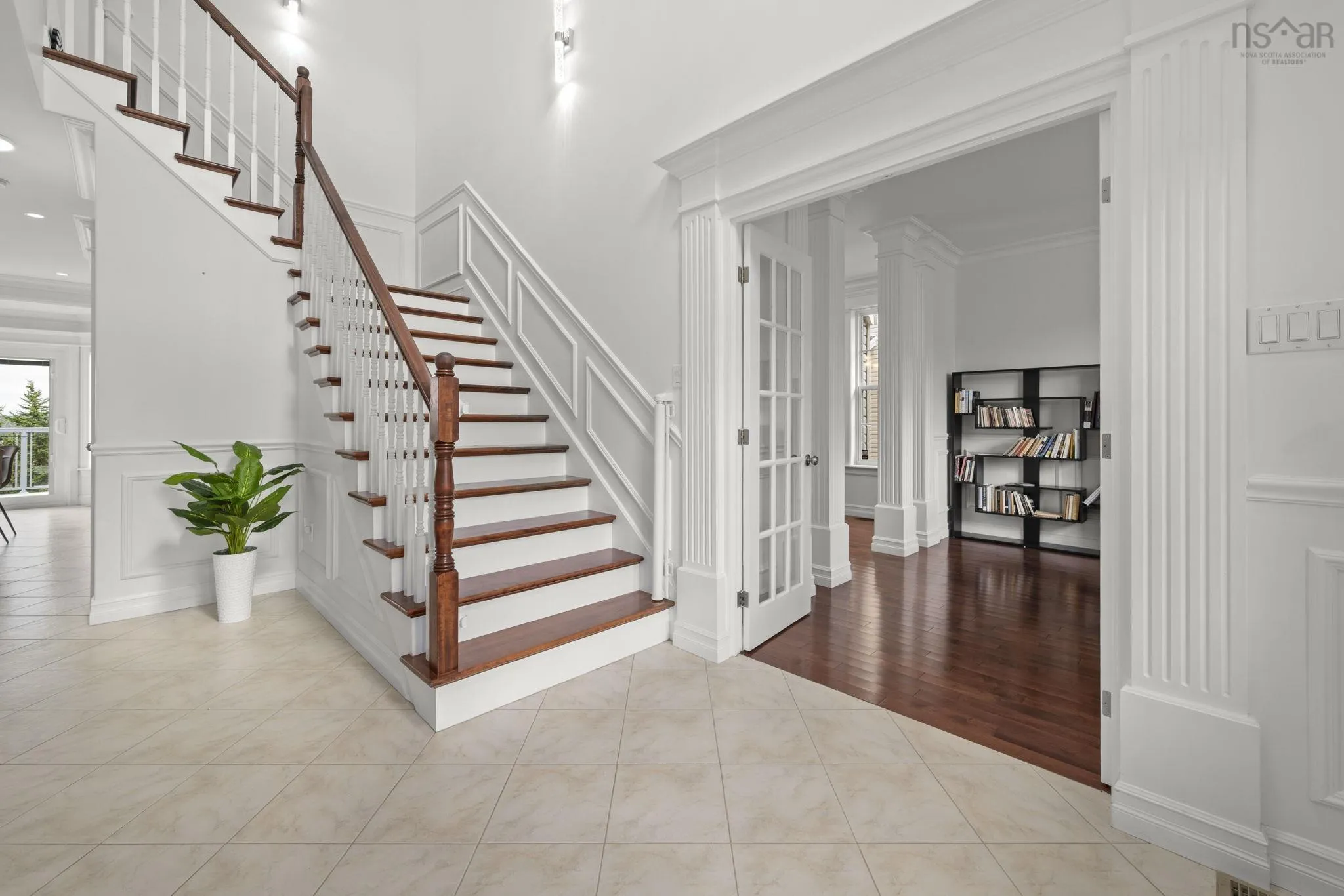 24 Vanier Way, Bedford, NS B4A 0A4, 5 Bedrooms Bedrooms, ,4 BathroomsBathrooms,Residential,For Sale,Vanier,202524824