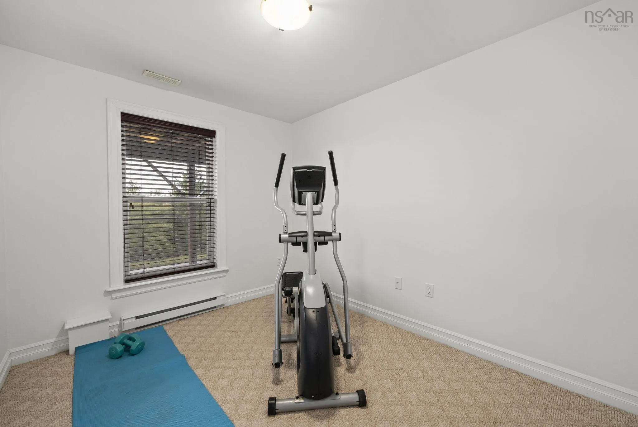 24 Vanier Way, Bedford, NS B4A 0A4, 5 Bedrooms Bedrooms, ,4 BathroomsBathrooms,Residential,For Sale,Vanier,202524824